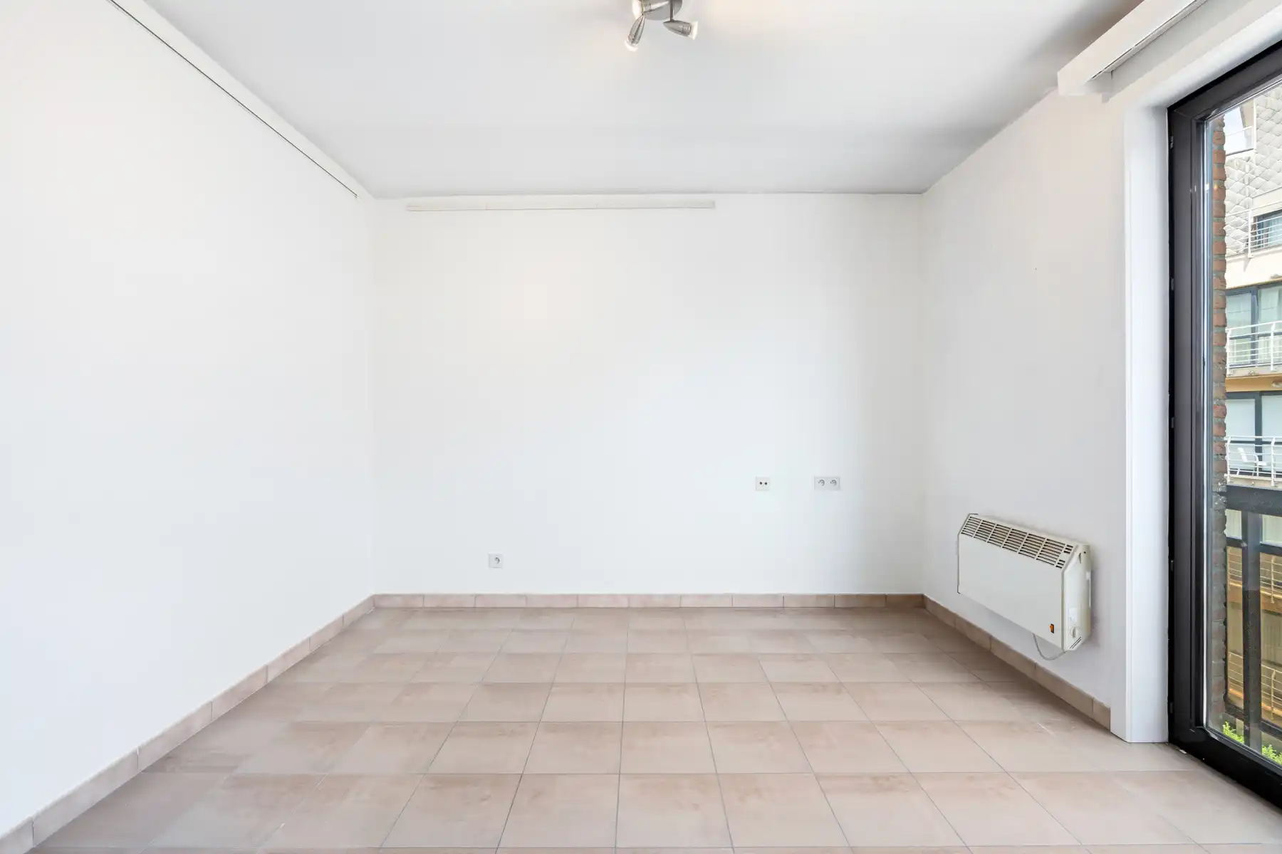 Duplex met 3 slaapkamers en zonnig terras op 100m van strand foto 12