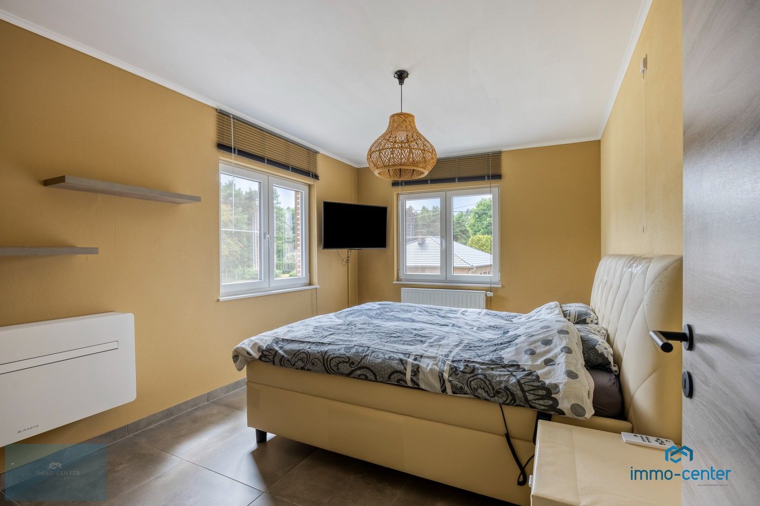 Exclusief wonen: luxueus gerenoveerde woning met buitenverblijf, EPC B en zonnepanelen foto 32