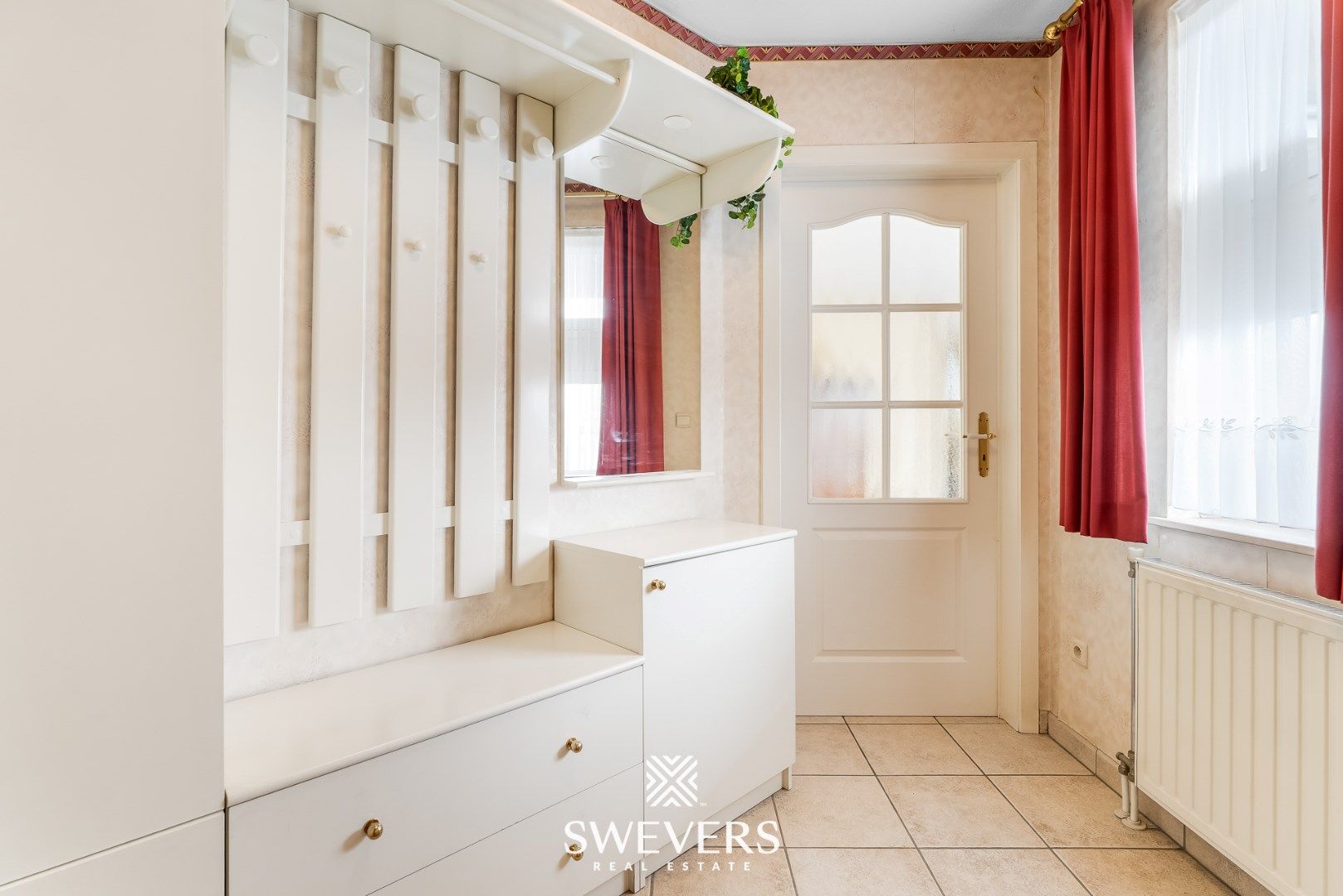 Appartement met 2 slaapkamers in centrum Beringen foto 2