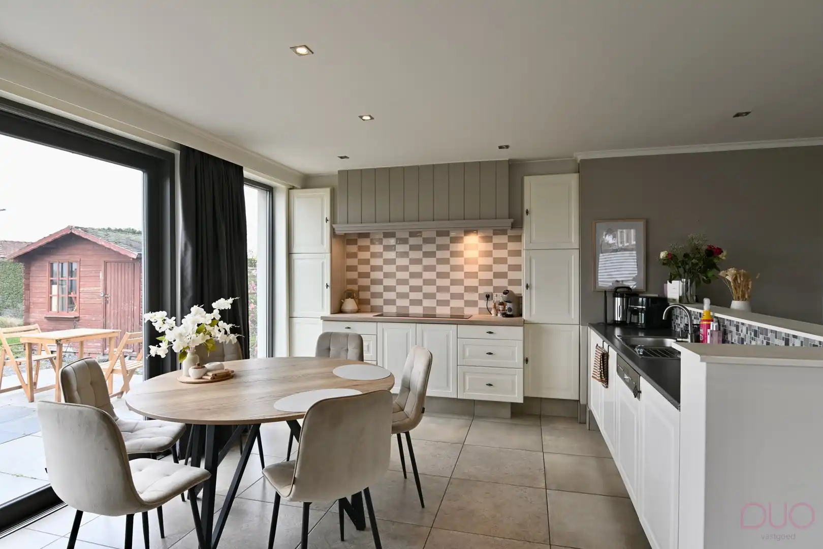 Charmante 2-slaapkamerwoning in de rand van Sint-Truiden foto 9