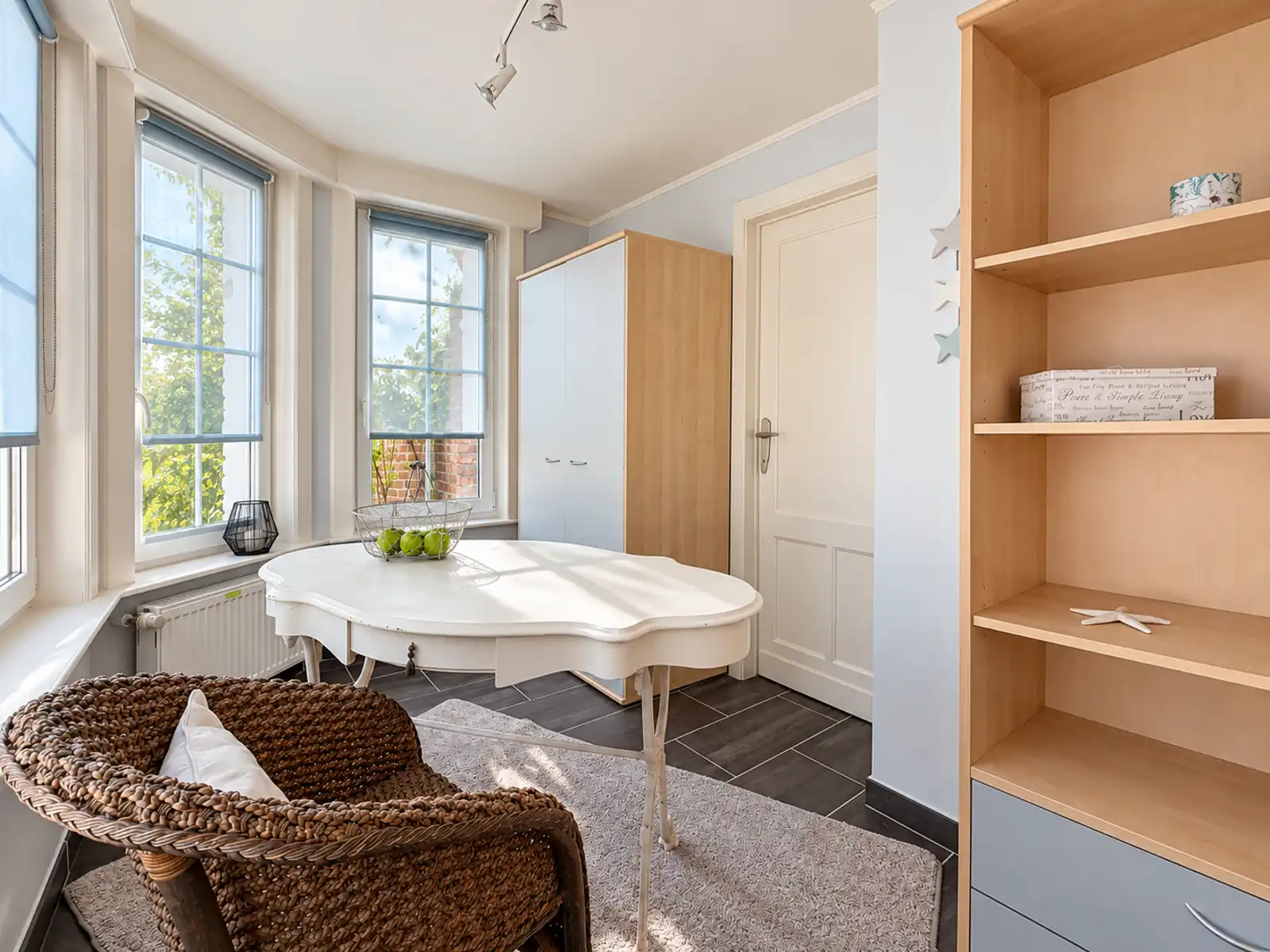 Gemeubeld karaktervol appartement op toplocatie - Het Zoute foto 9