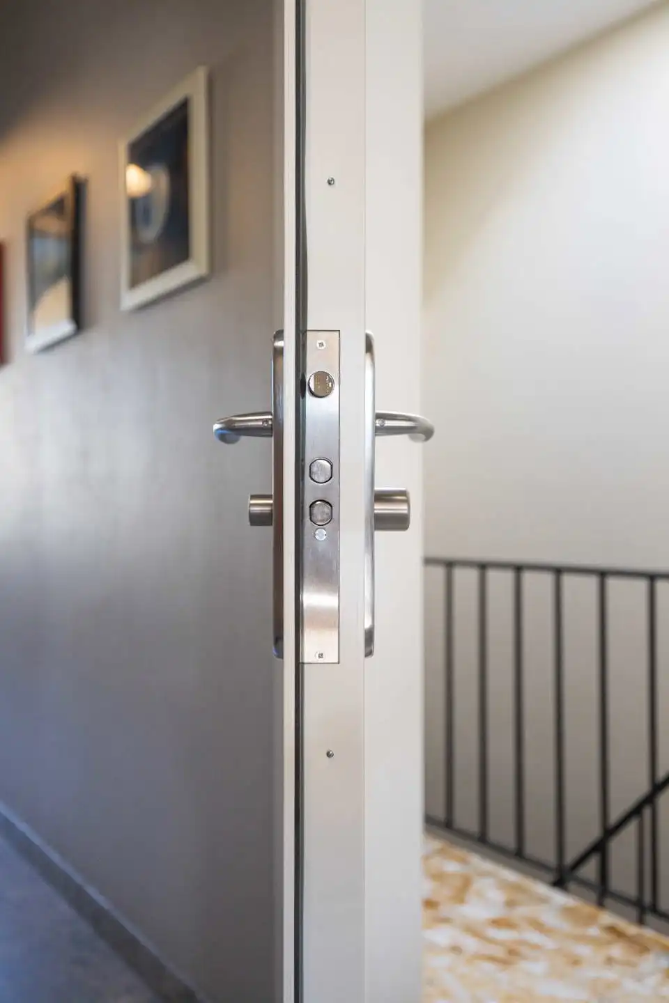 De Stalkruidlaan in Laken: elegant wonen in alle discretie foto 2