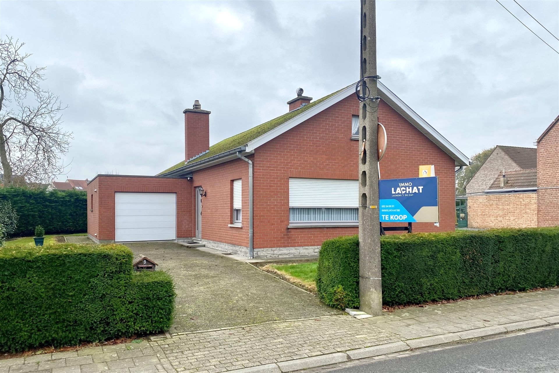 Hoofdfoto van de publicatie: Bungalow met garage en tuin