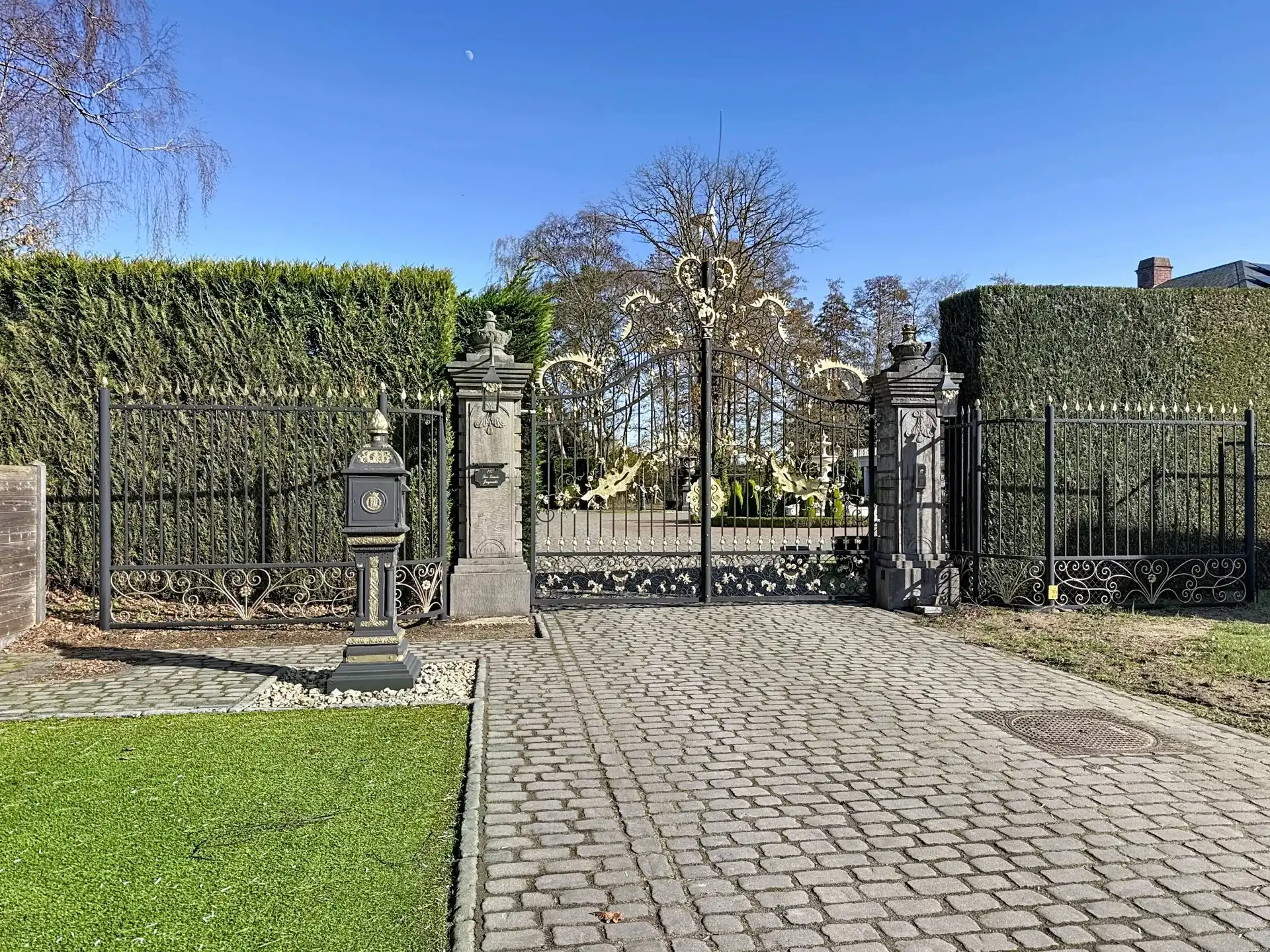 Prachtige luxueuze villa in Amerikaanse stijl met 4 slaapkamers en 2 badkamers. foto 46