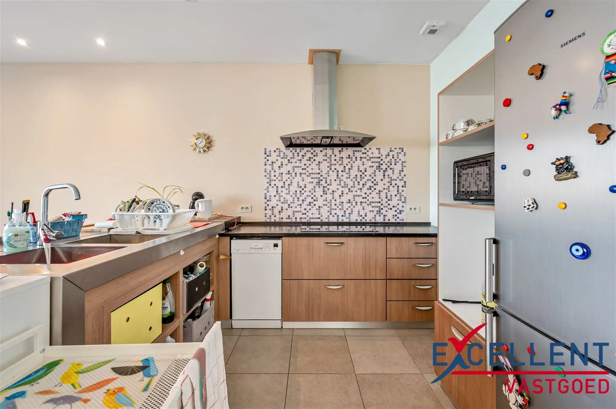 Instapklaar appartement aan het station van Deinze foto 3