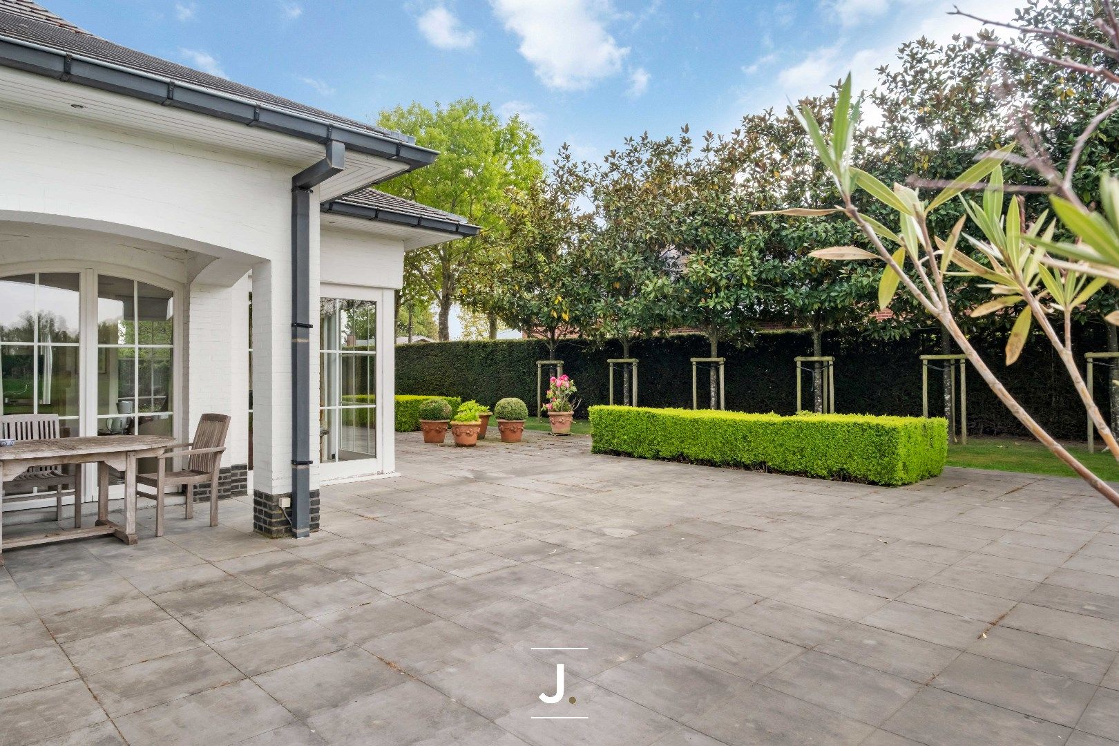 Ruime statige villa op een toplocatie te Beveren-Leie foto 23