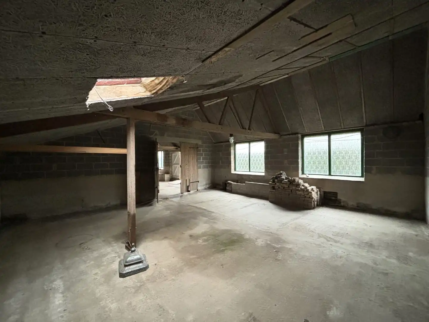 Landelijke villa met opslagruimte te huur te Vleteren foto 27