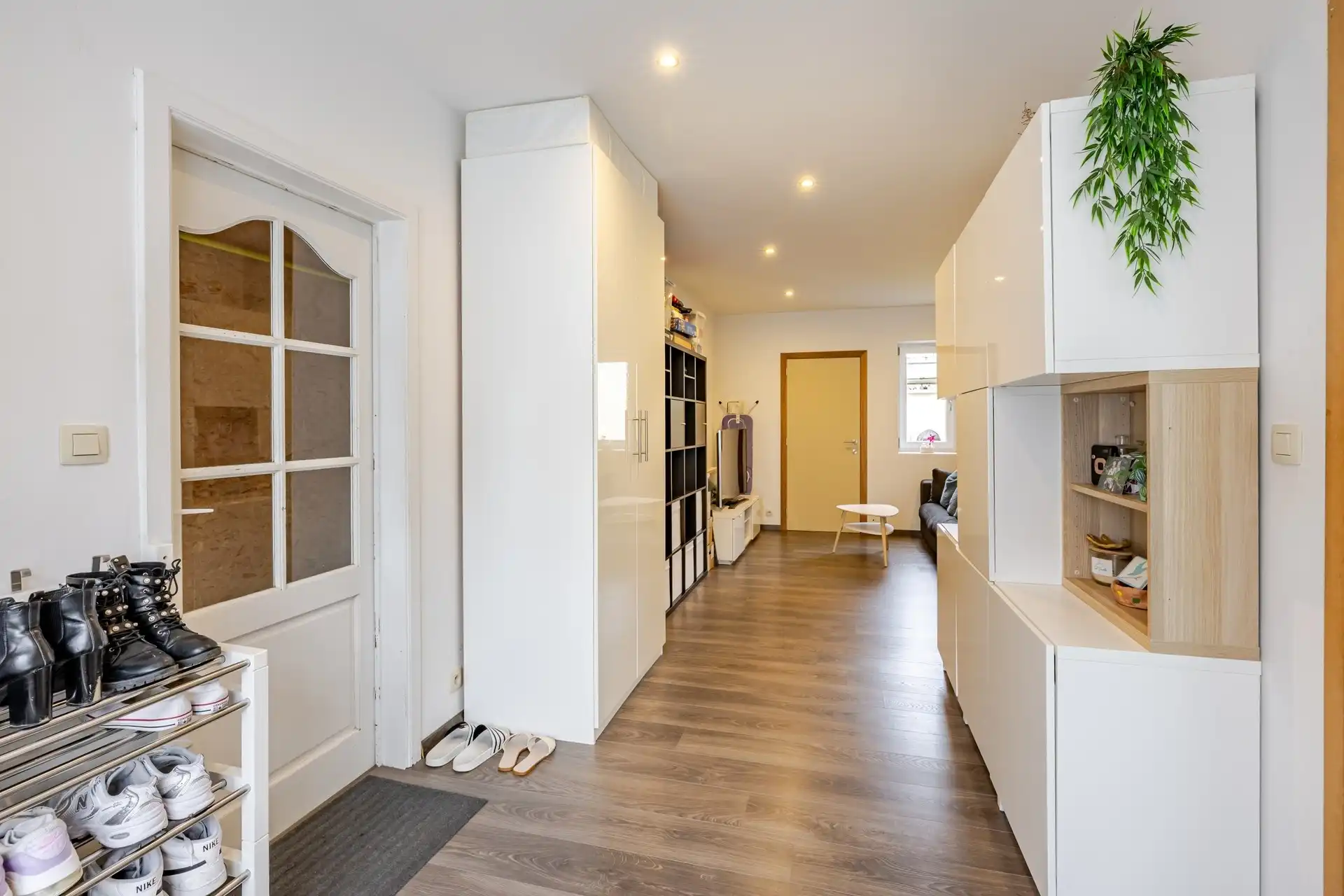 Charmante instapklare woning centrum Destelbergen! foto 12