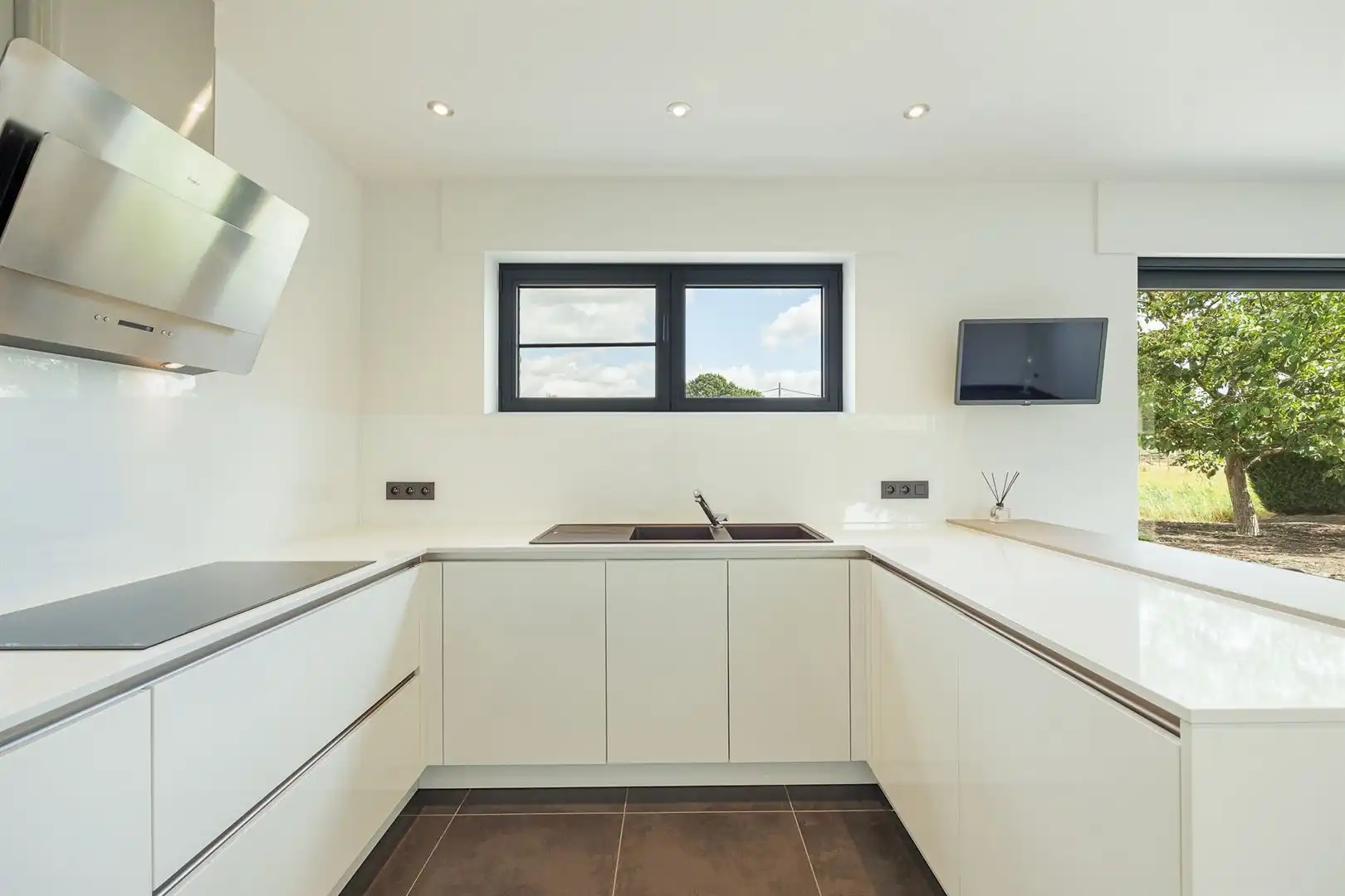 Topwoning! Kwalitatief en instapklaar! foto 6