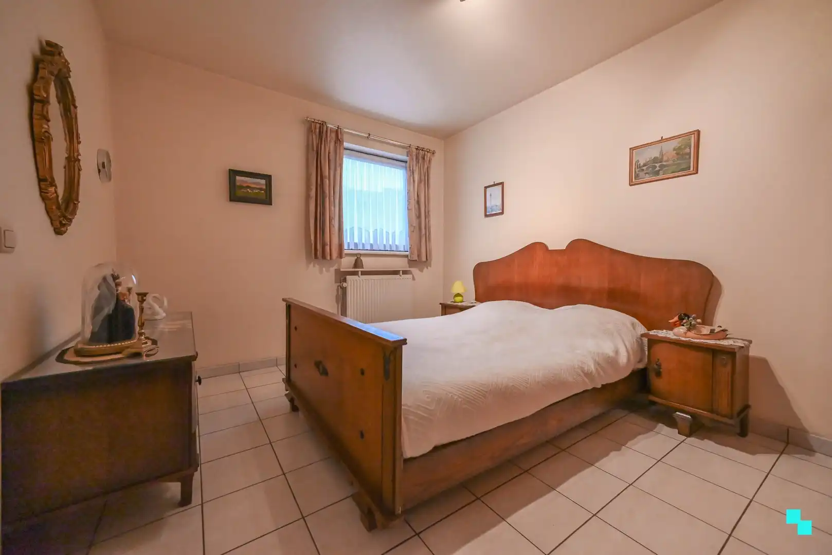 Ruim en instapklaar tweeslaapkamer appartement in hartje Izegem foto 17