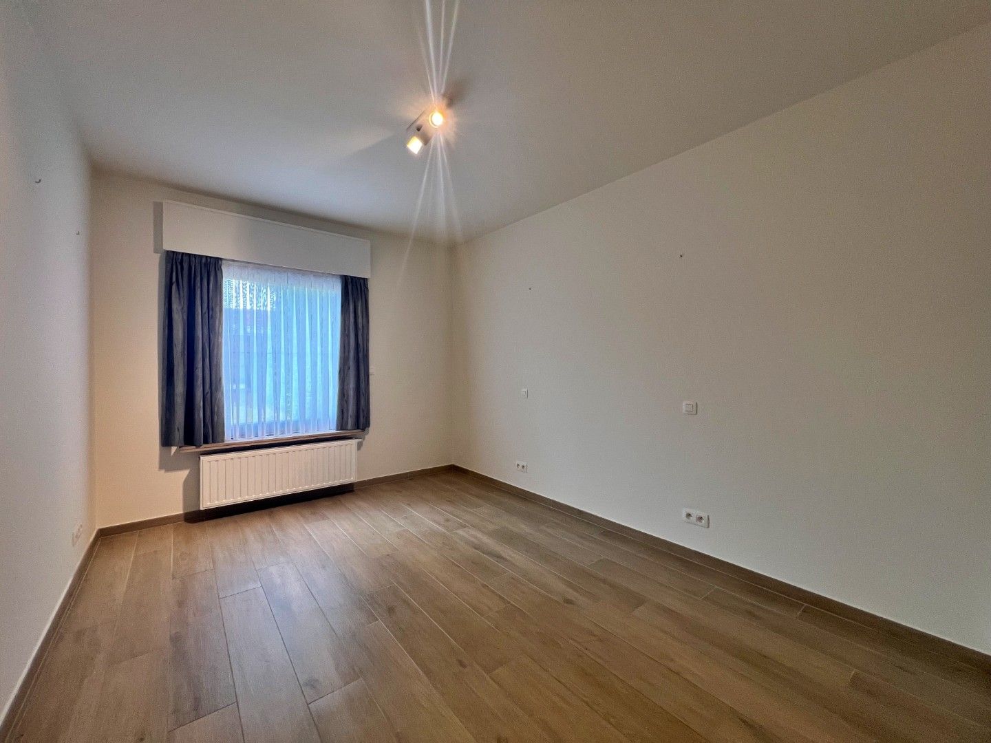 Vernieuwd gelijkvloers appartement met tuin en garage – Evergemsesteenweg 119, Wondelgem 🌿🚲 foto 8