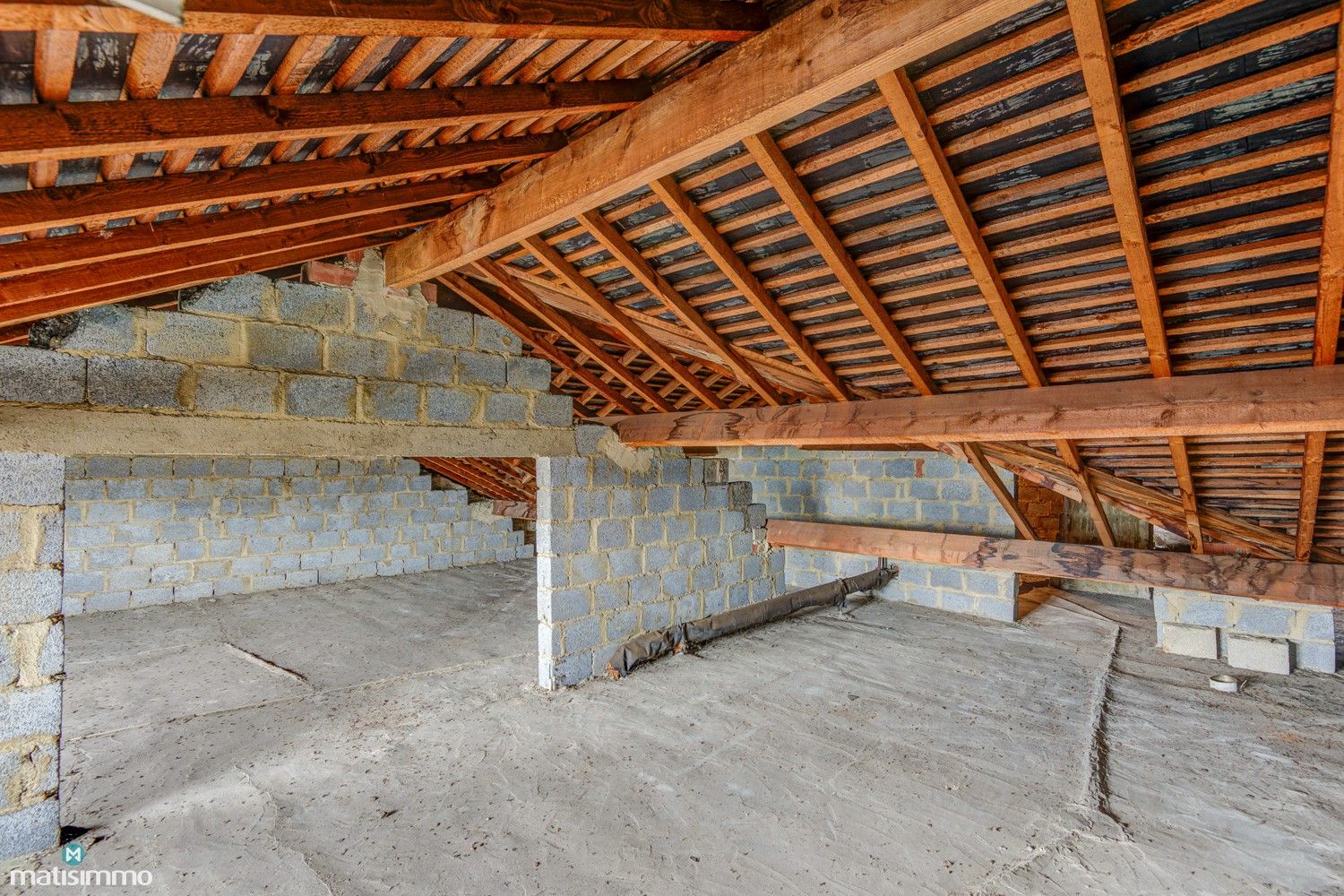 GELIJKVLOERSE WONING MET TAL VAN MOGELIJKHEDEN OP RUSTIGE, GROENE LOCATIE TE DIEPENBEEK foto 28