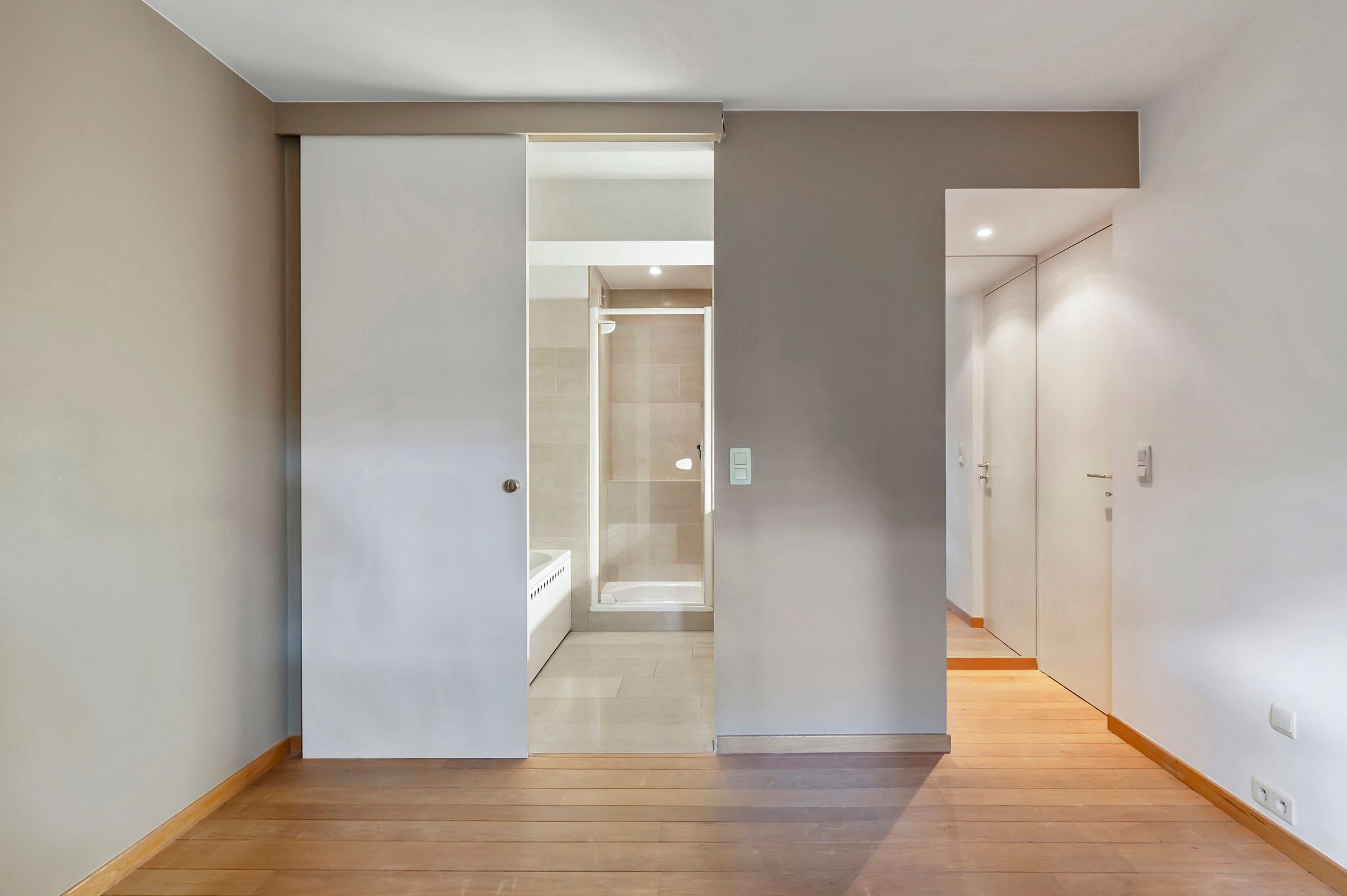 Instapklaar appartement van 97m² in een rustig woonpark foto 11