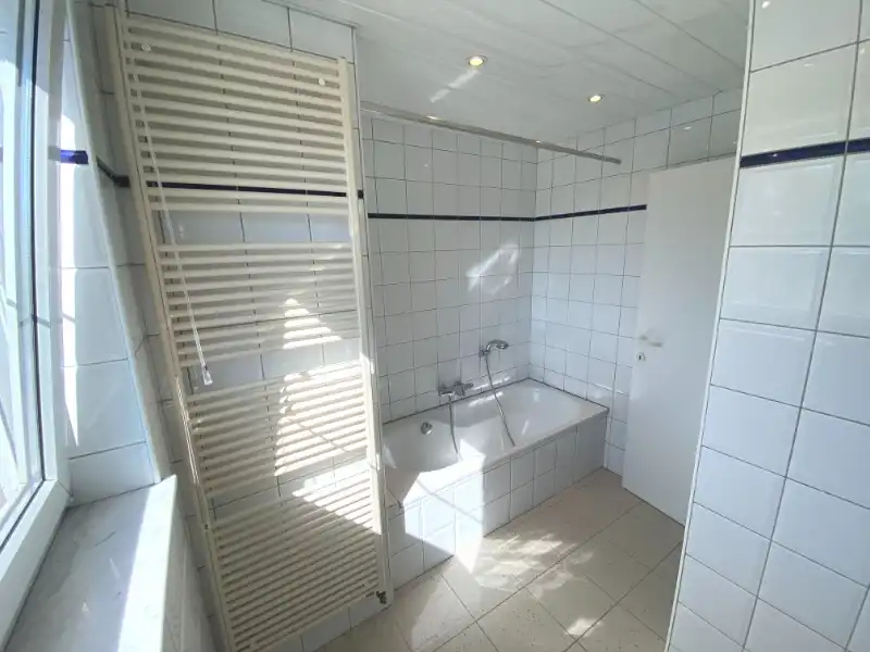 Dakappartement gunstig gelegen / nabijheid centrum Meerhout, met garage foto 20