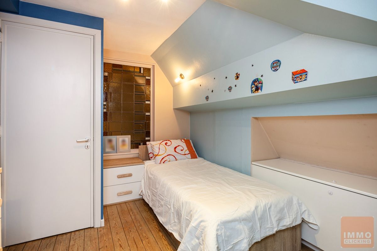 Gezellige woning (half open) met heerlijke Zuid  tuin foto 24