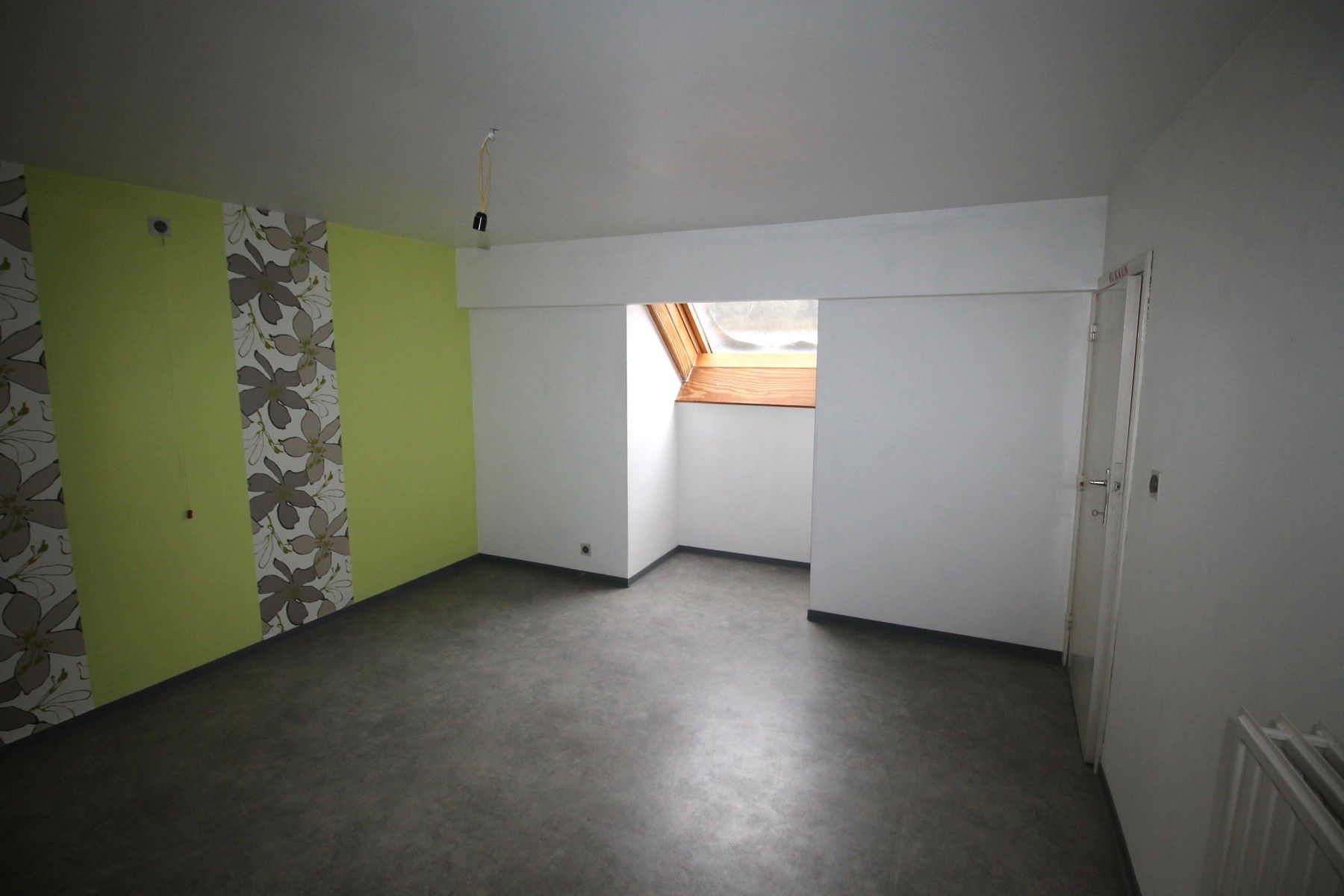 Een duplex-appartement met 3 slaapkamers, terras en garage. foto 11