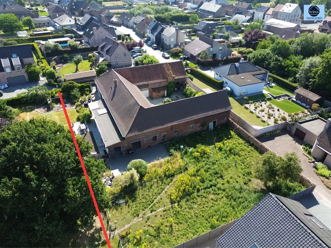 AUTHENTIEKE HOEVE WAAR CHARME, RUST EN RUIMTE SAMENKOMEN foto 3