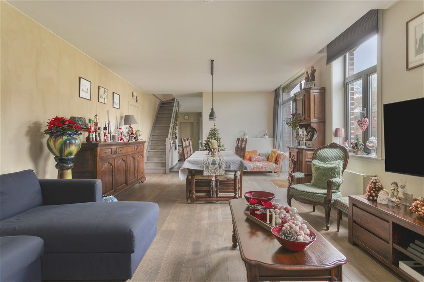 Commercieel gebouw met woonst foto 20