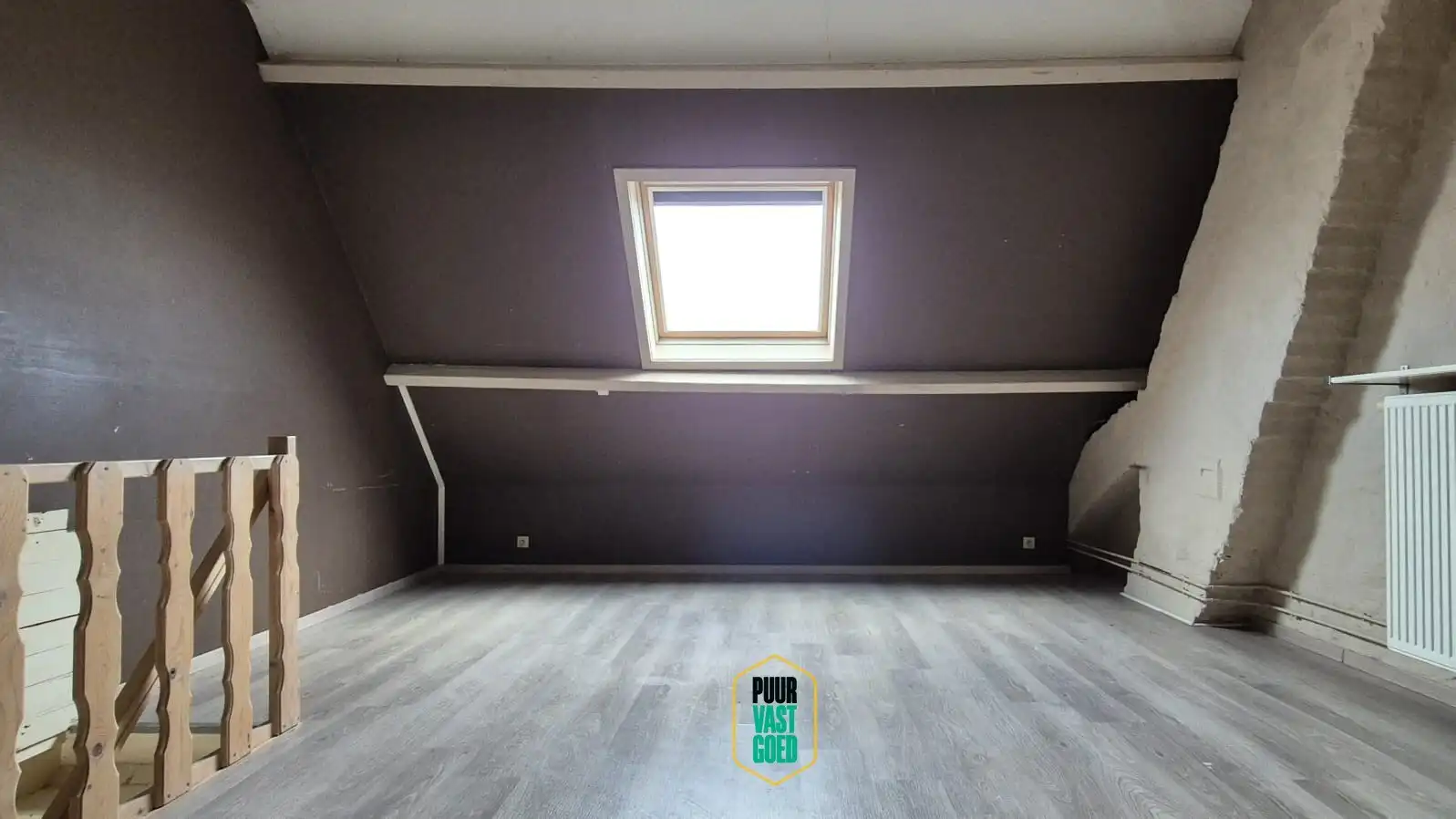 Welgelegen vlakbij Visartpark: grondig op te knappen huis met leuke tuin foto 13