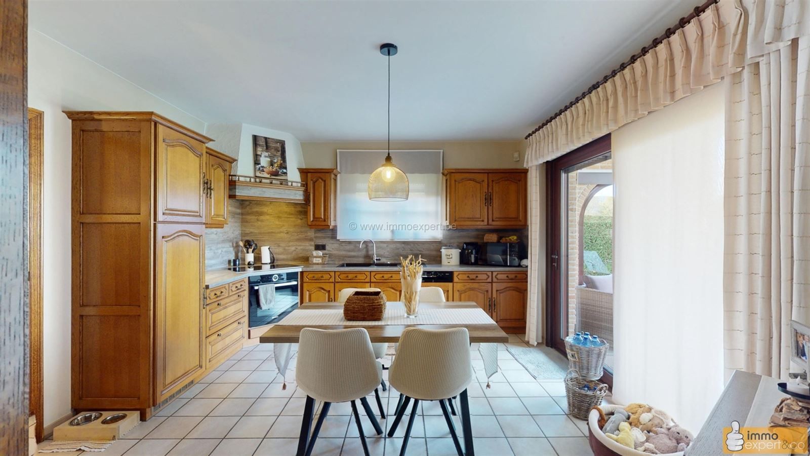 Sint-Pieters-Leeuw: Bungalow met 3 slaapkamers en inrichtbare zolder. foto 6