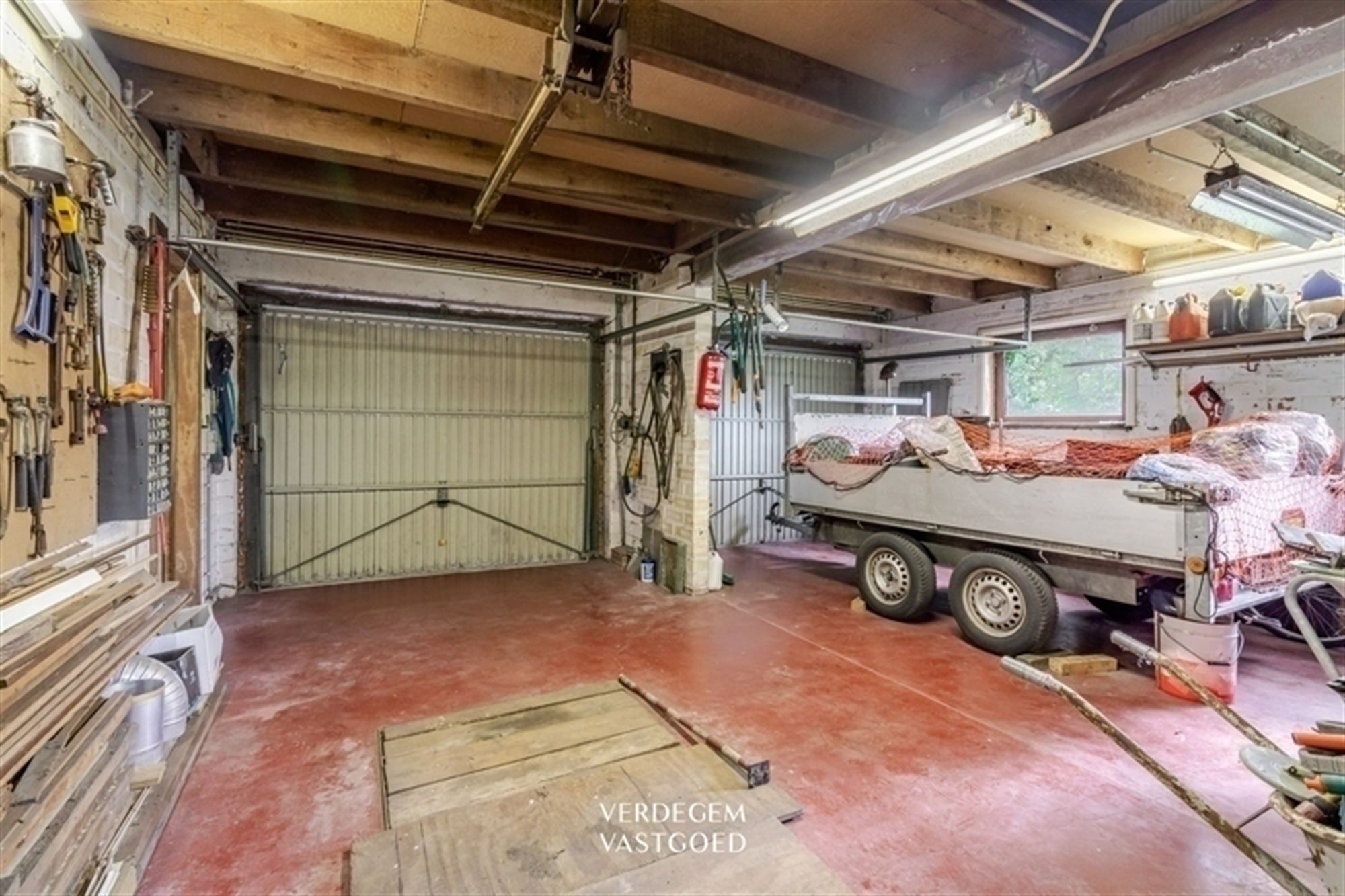 Authentieke woning met recente uitbreiding en uniek historisch accent foto 14