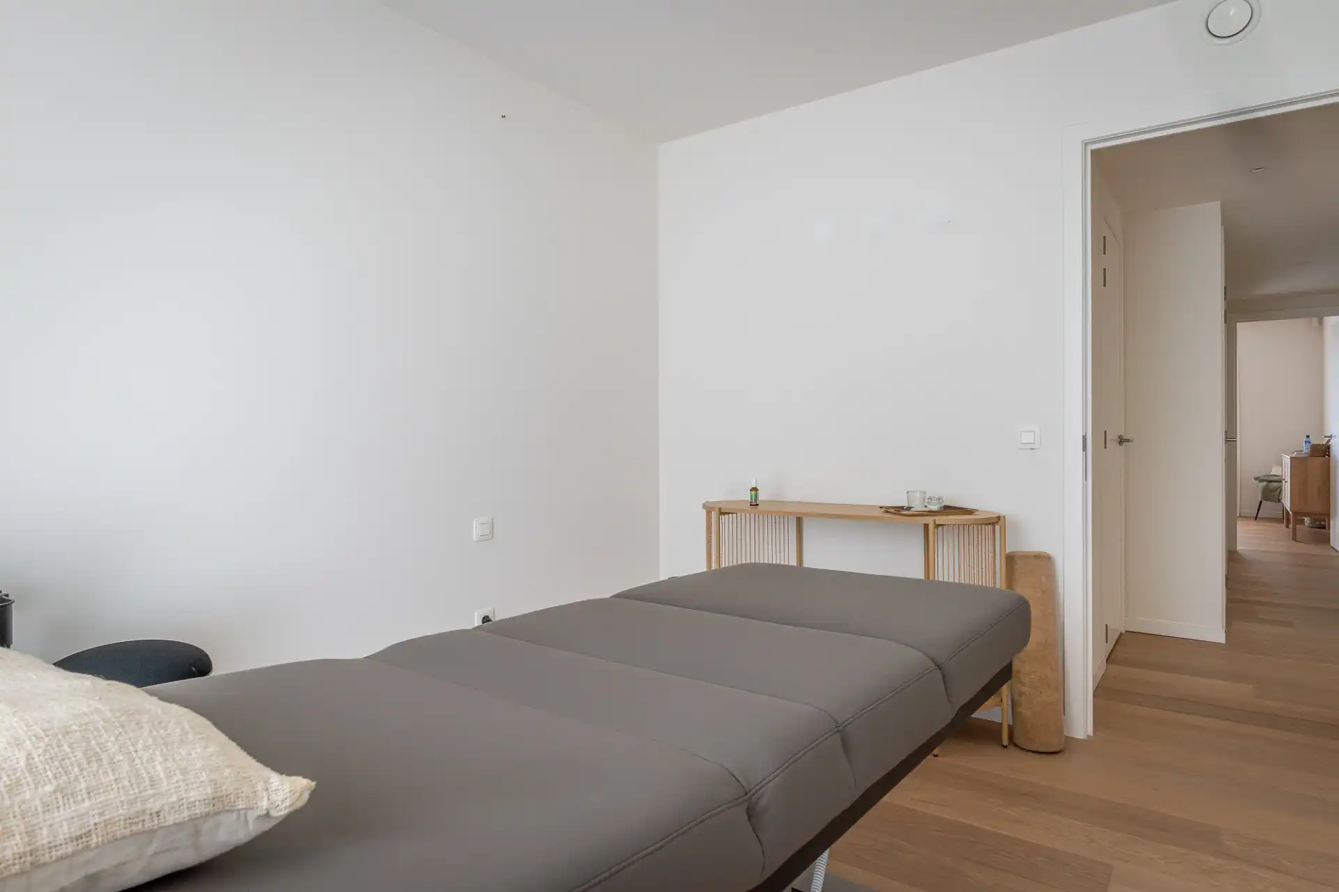 Handelsruimte op toplocatie te Roeselare foto 6