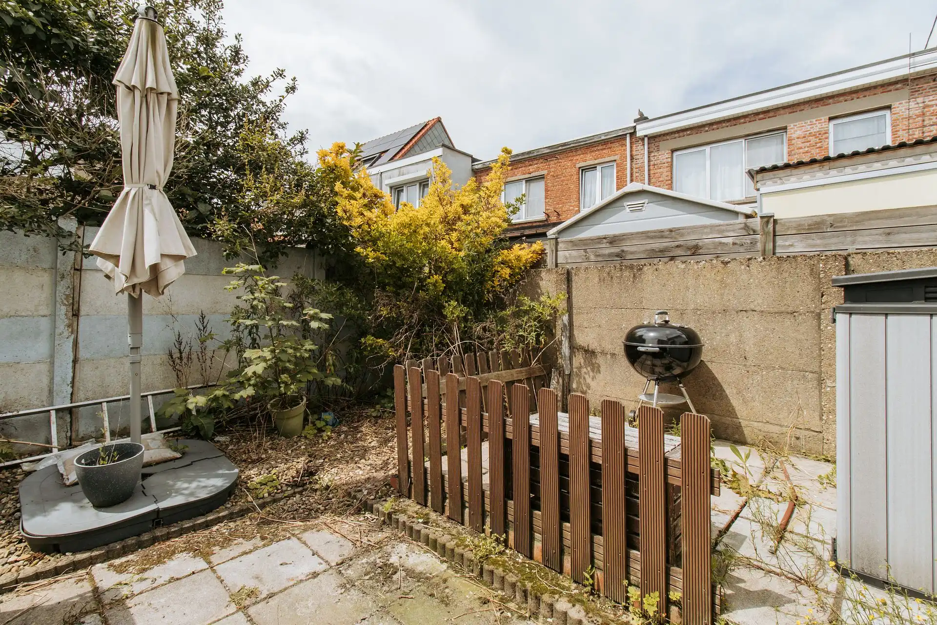 Te renoveren woning met karakter en potentieel in Wilrijk foto 8