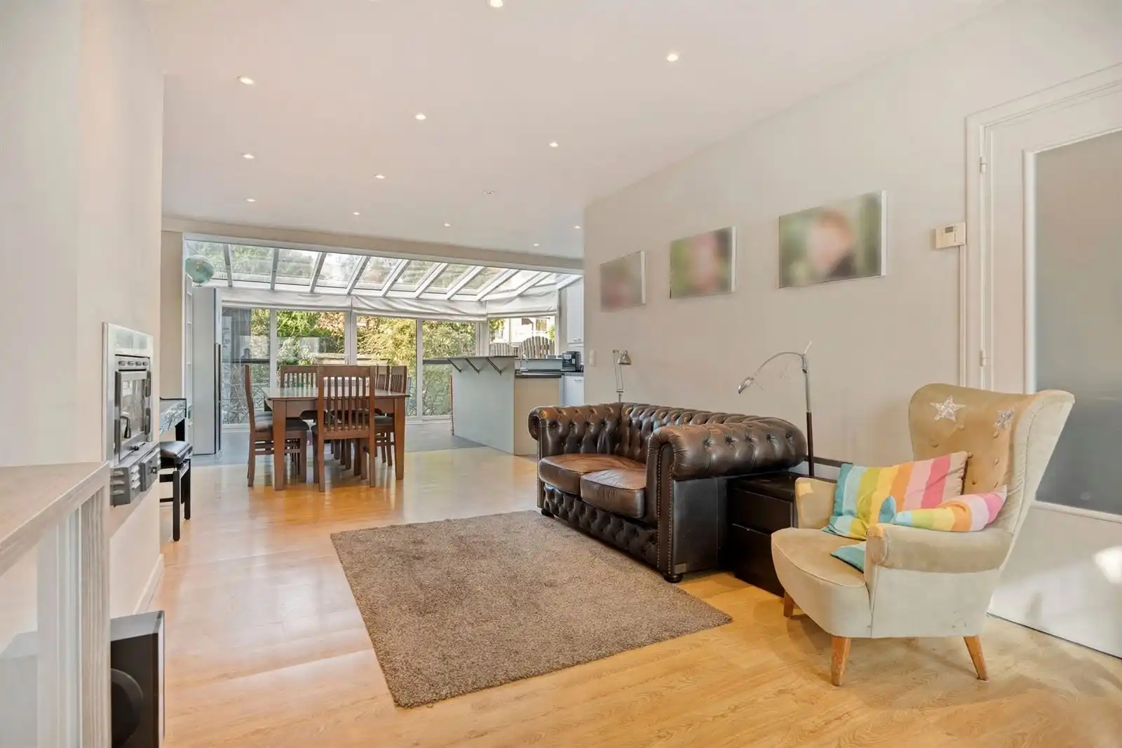 Instapklare gezinswoning met 4 slaapkamers op toplocatie in Elsdonk! foto 4
