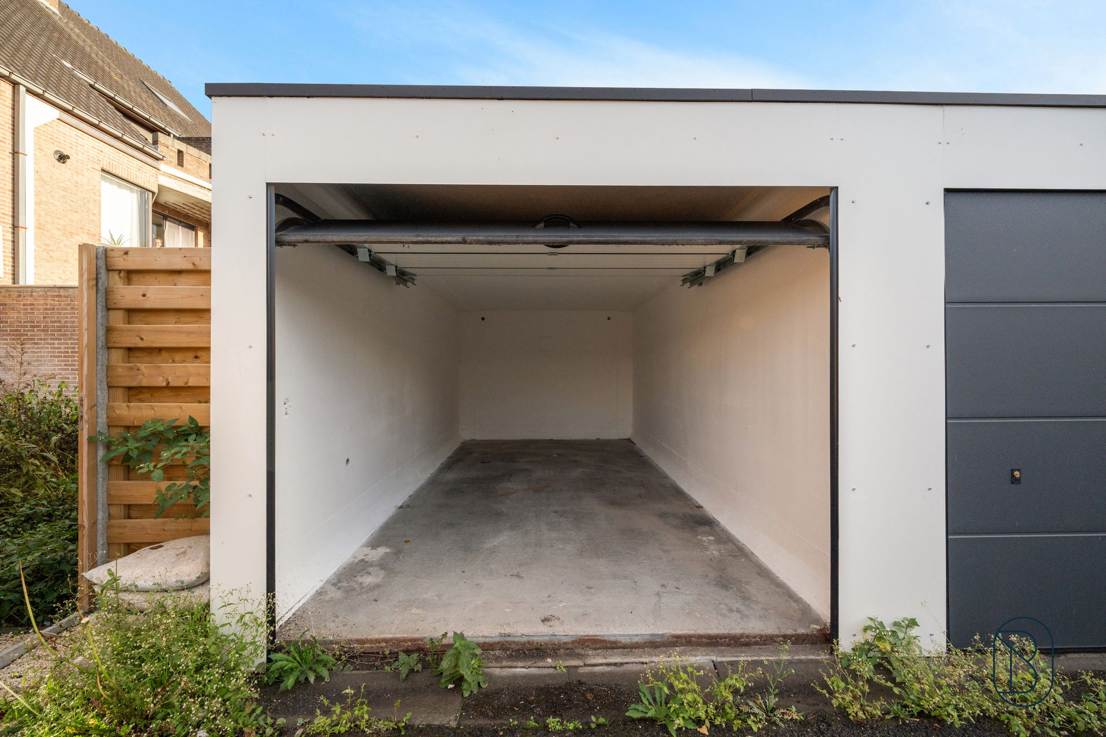 Appartementsgebouw bestaande uit 6 appartementen met garages foto 12
