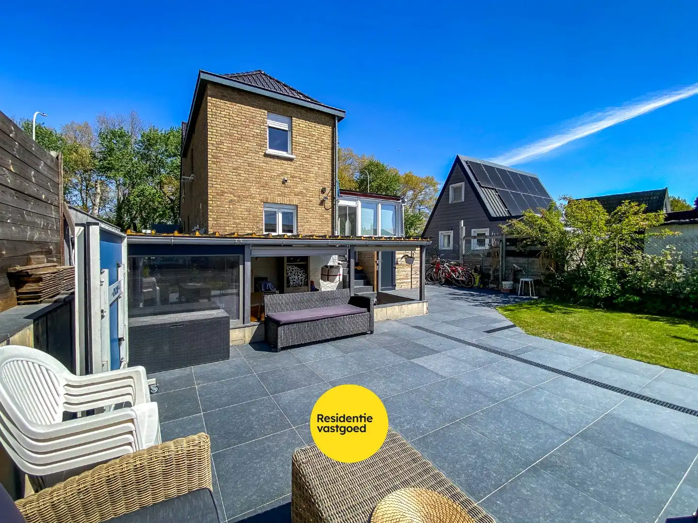 Instapklare woning gelegen op 330m² te Oostduinkerke.  foto 22