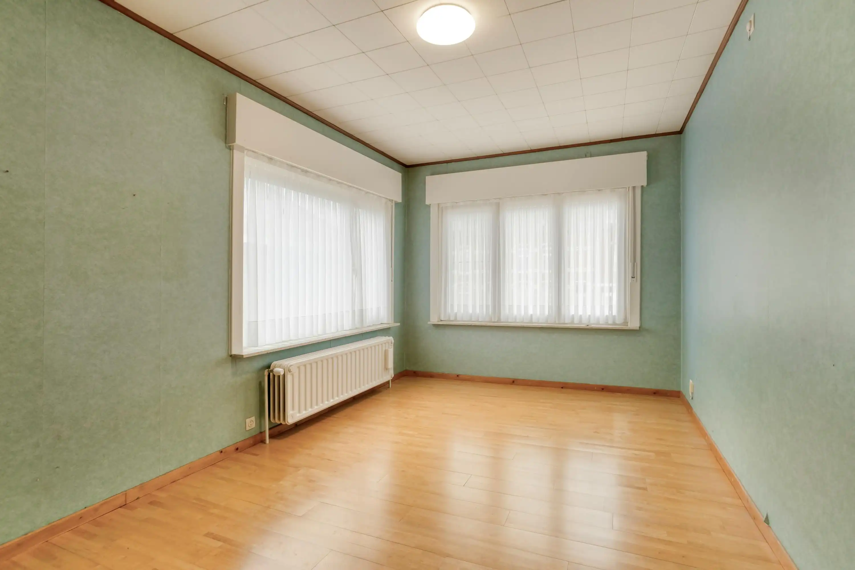 Solide woning met magazijn van 80m² te koop in Geraardsbergen foto 8