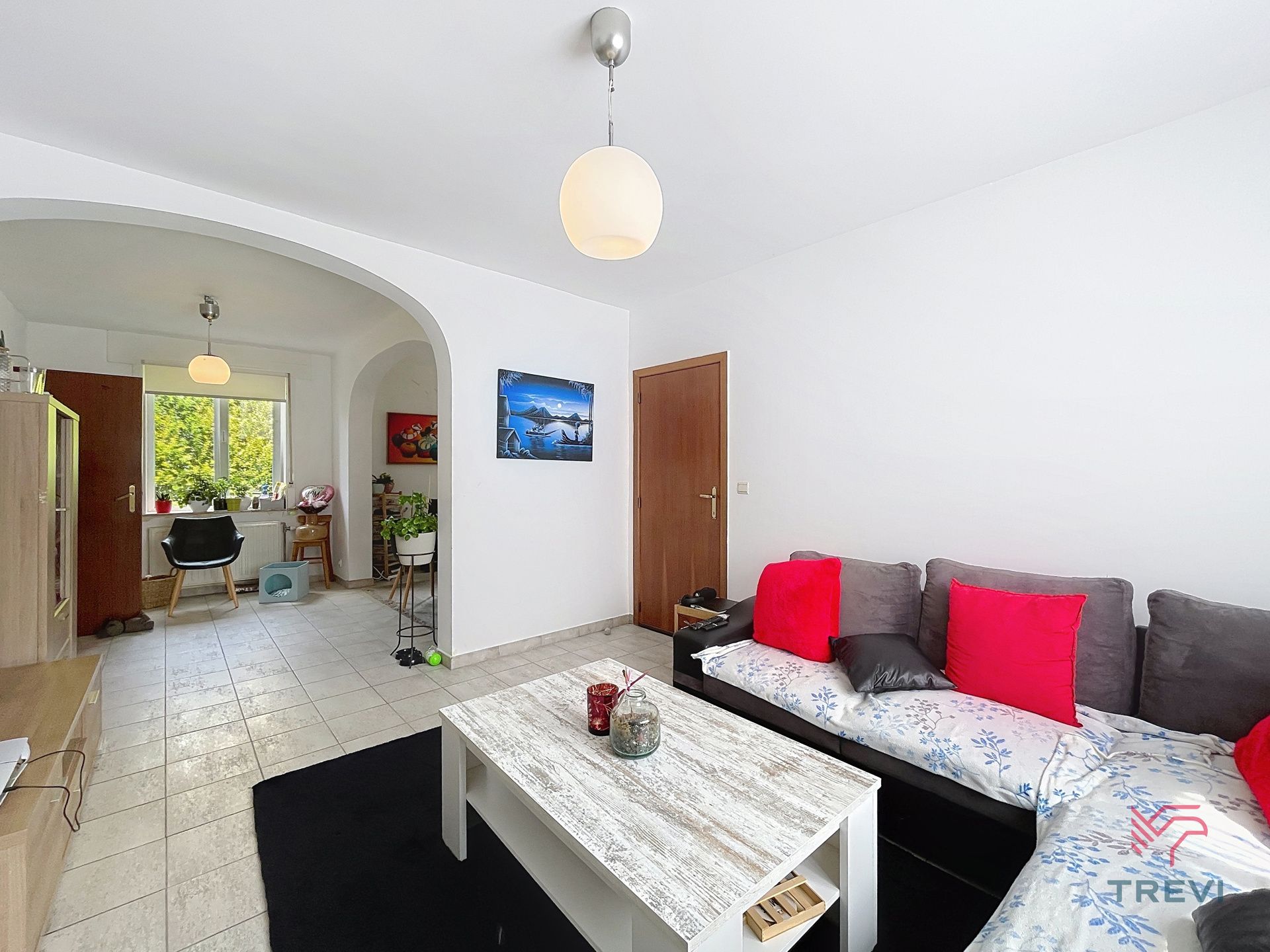 Aangenaam huis met 3 slaapkamers foto 2