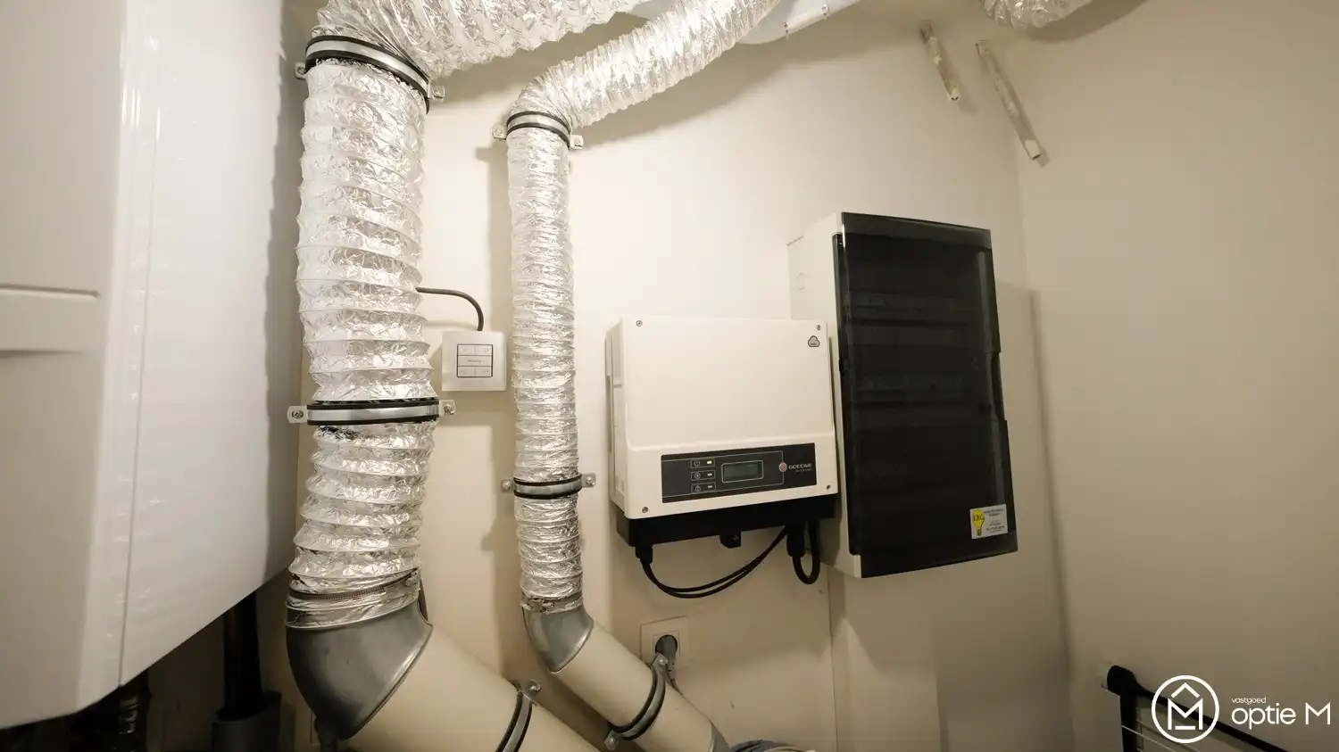 Stijlvol wonen in Hasselt: gezellige woning met 3 slaapkamers, tuin, garage en kelder te huur - ideale uitvalsbasis voor stedelijk leven in je eigen bubbel foto 23