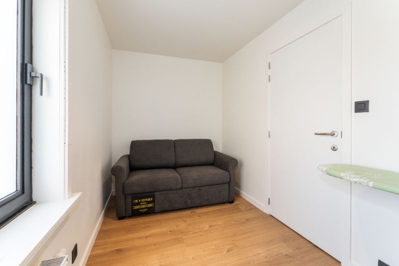 Lichtrijk appartement met terras – Instapklaar & centraal gelegen foto 9