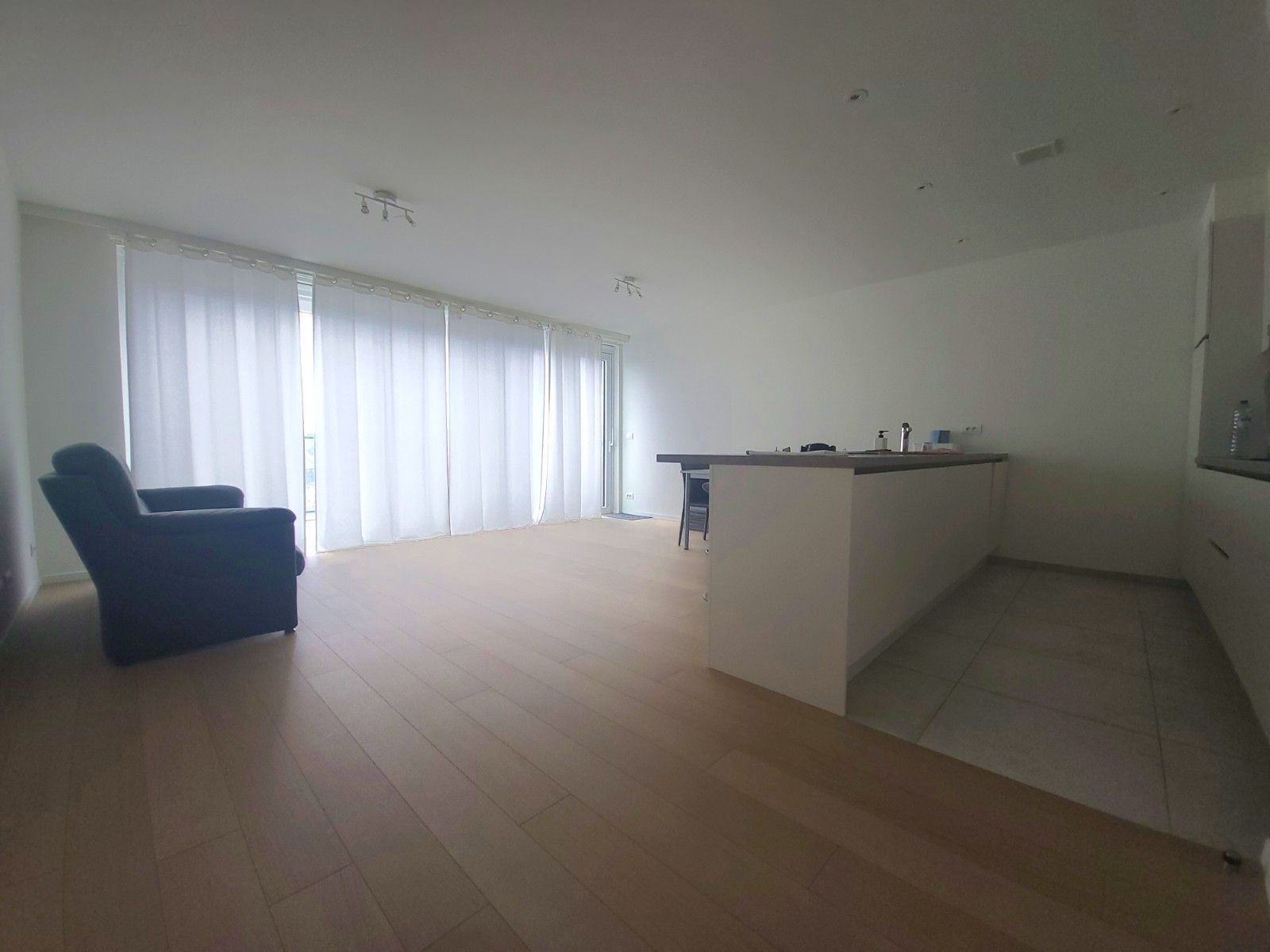 Appartement nabij centrum Deinze foto 2