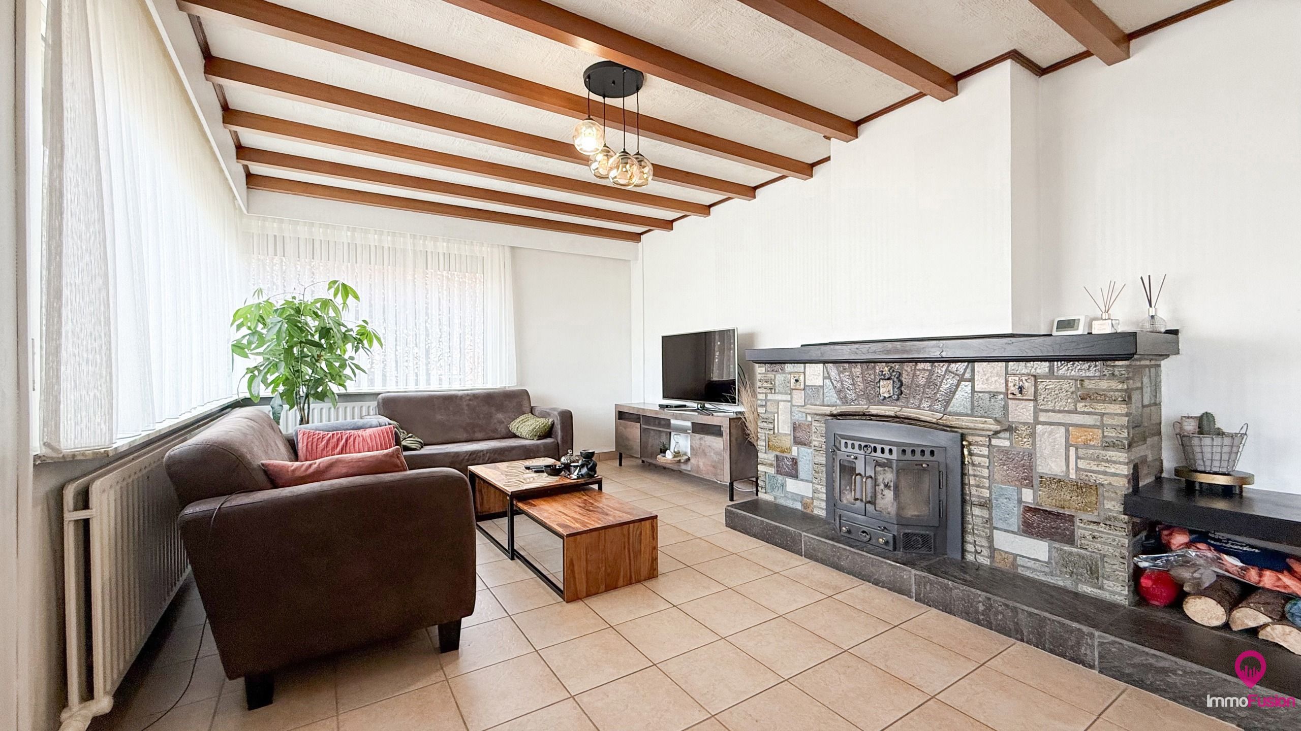 Instapklare woning met 6 slaapkamers in Heusden-Zolder! foto 4