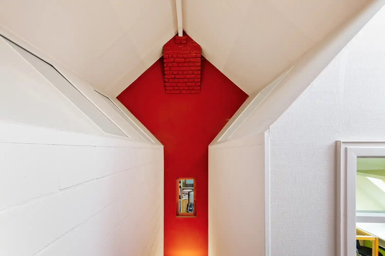 Super gezellige woning met prachtige ruime tuin en 3 slaapkamers te Hoevenen! foto 19