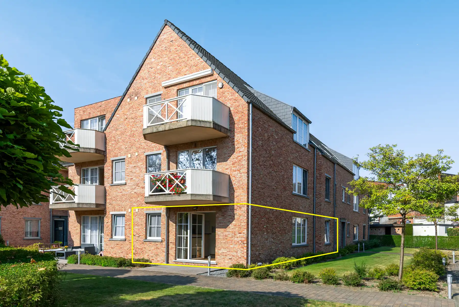 Gelijkvloers appartement met garage in domein "Hof ter Beke" foto 5