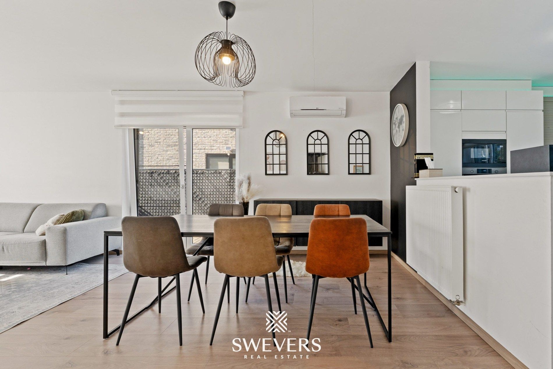 Hedendaagse instapklare woning te Heusden-Zolder  foto 7