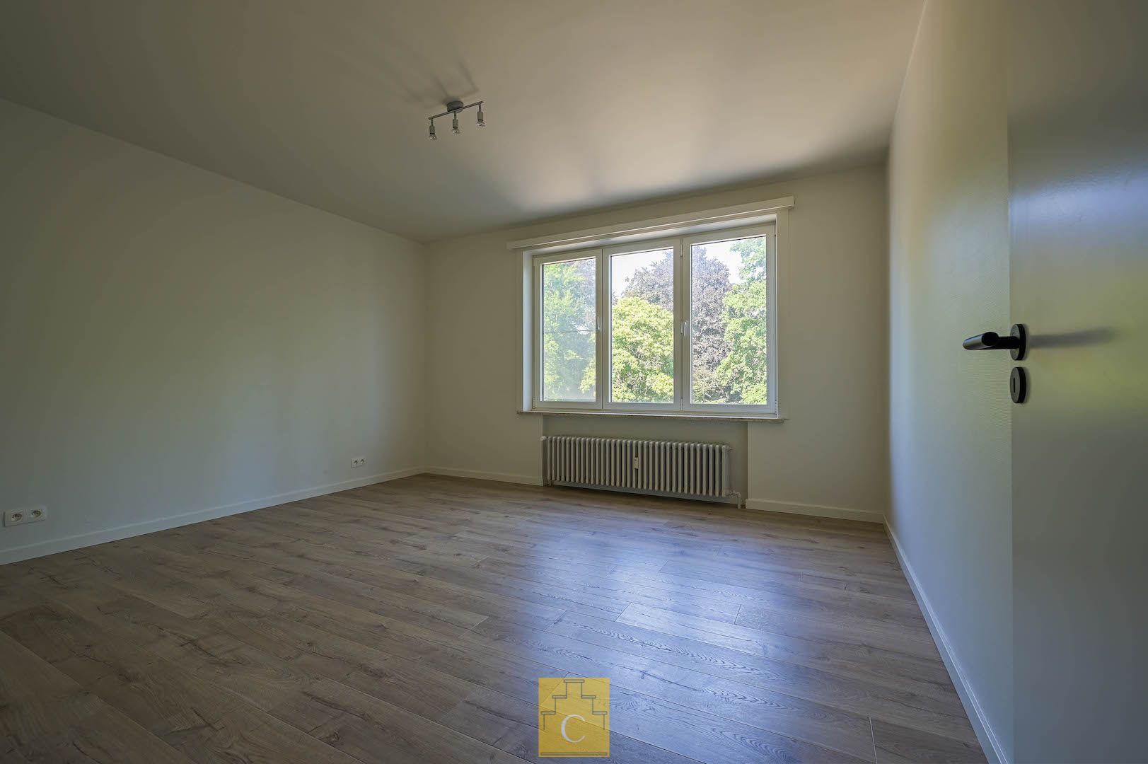 recent gerenoveerd 3 slaapkamer-appartement vlakbij het station, mooie uitzichten, mogelijkheid garage foto 15