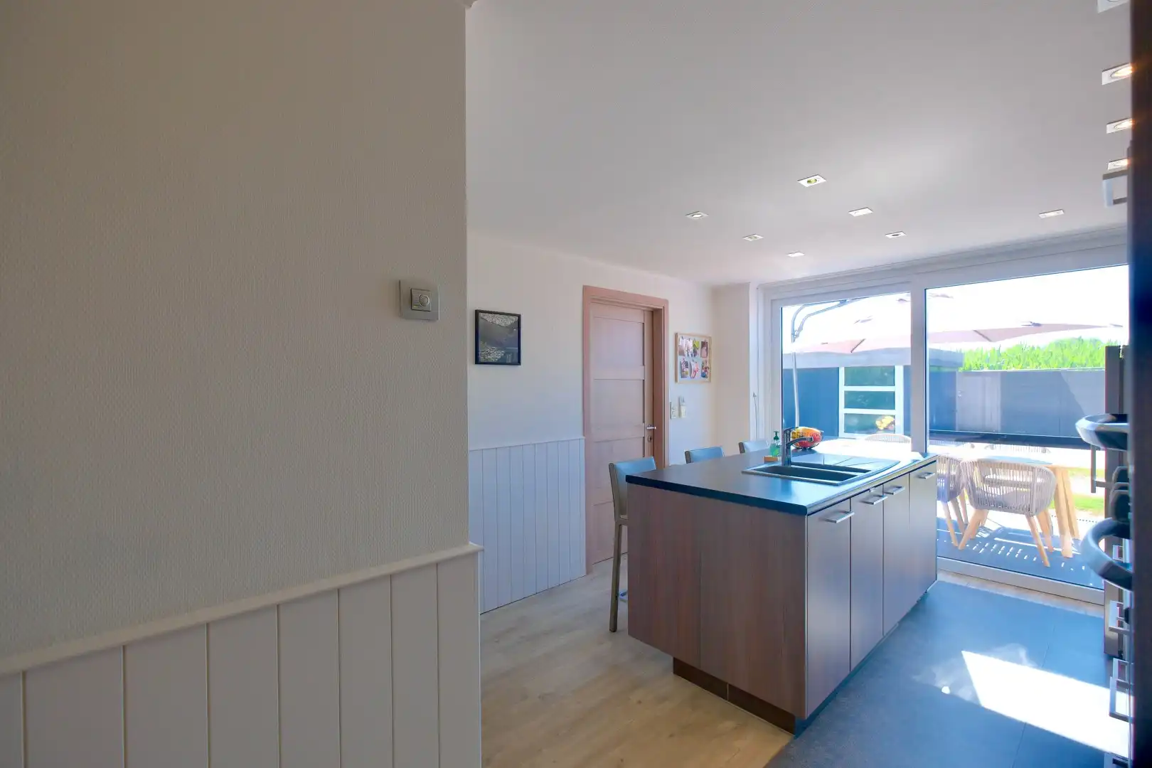 LICHTERVELDE - Open bebouwing met 2 slpks en garage op perceel van 486 m² foto 9