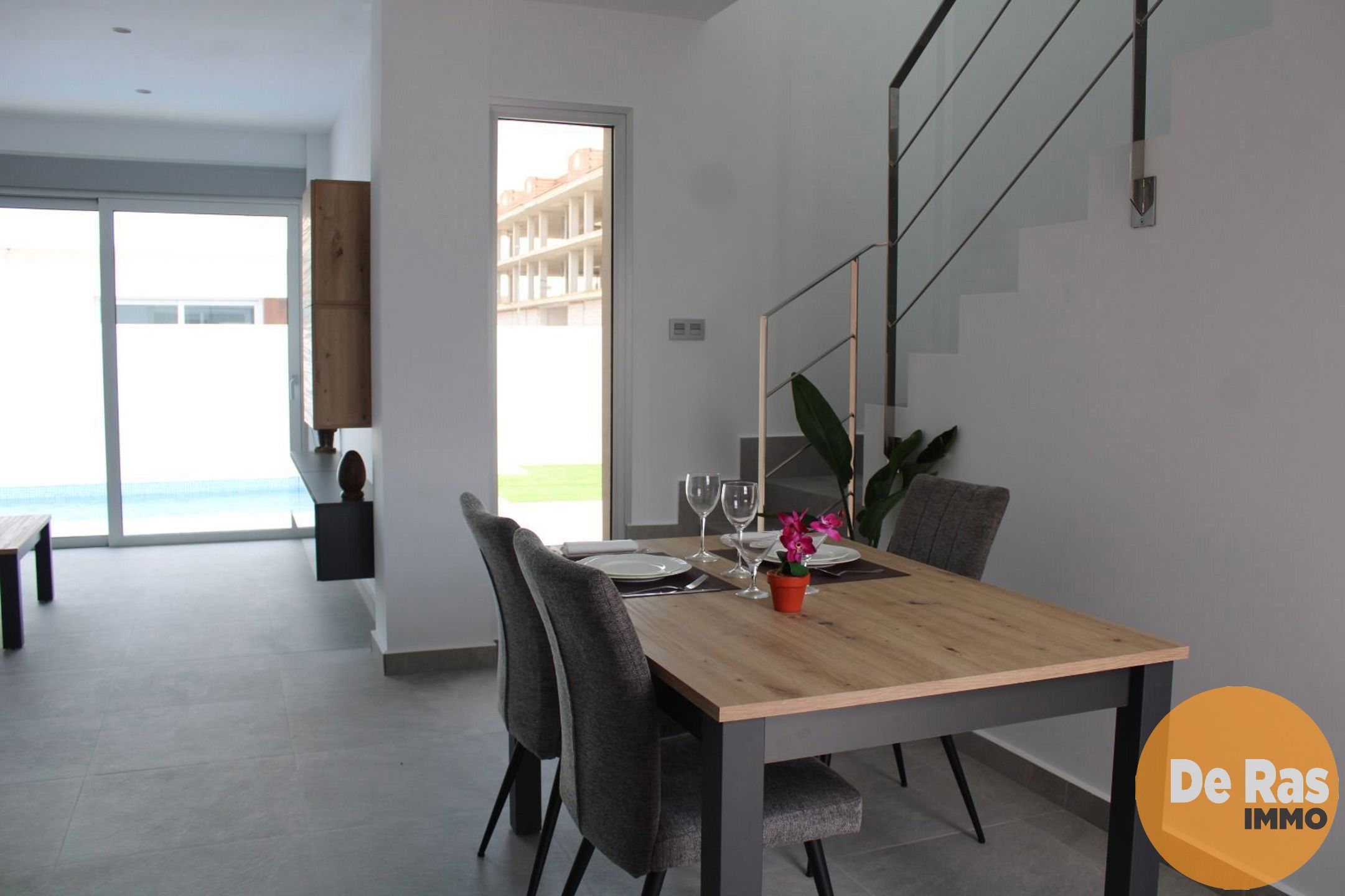 SPANJE - TOPINVESTERING- Schitterende villa in klein complex foto 10