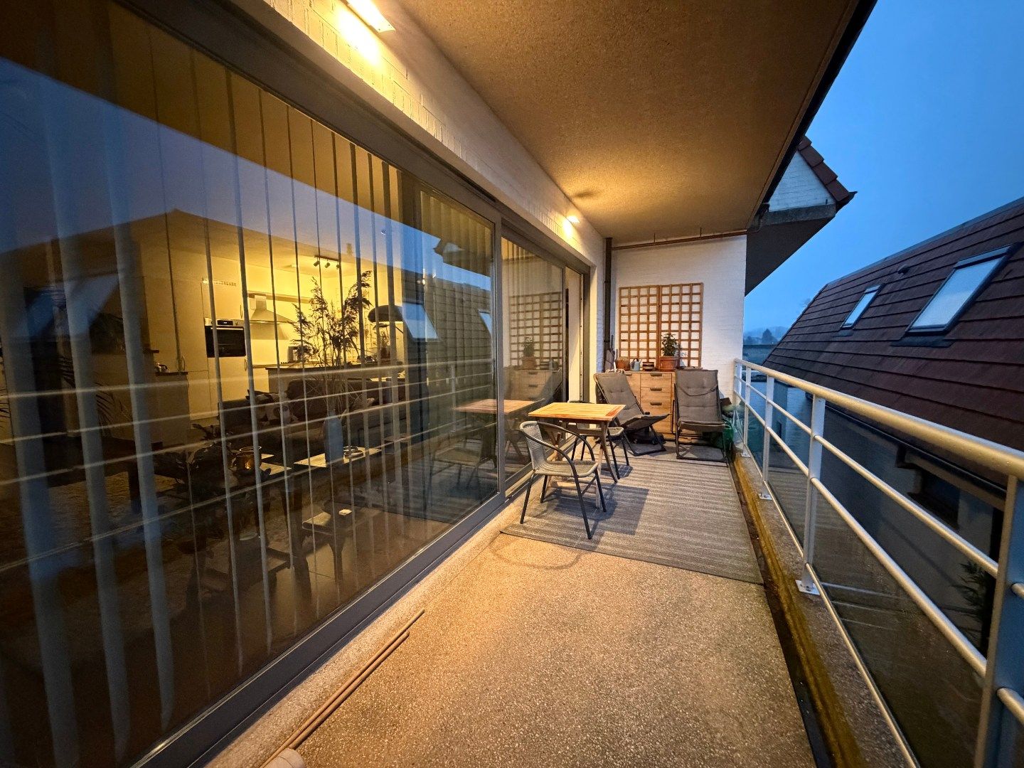 2-slpk-appartement mét ondergrondse staanplaats en berging foto 3