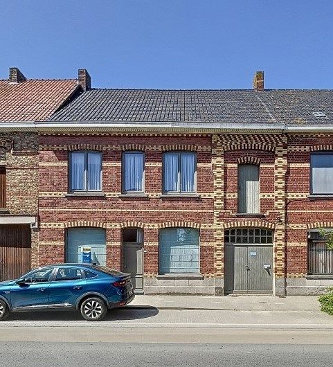 Ruime woning met grote tuin en terras in het centrum foto {{pictureIndex}}
