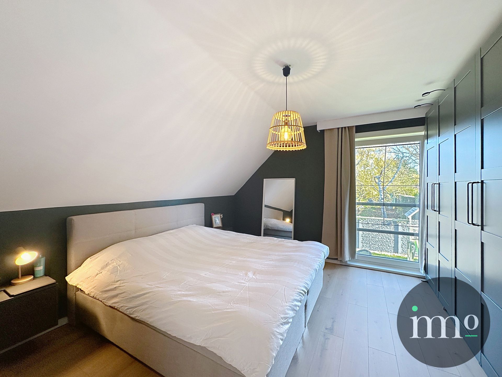 Gerenoveerde villa met tuin en 3/4 slaapkamers foto 13