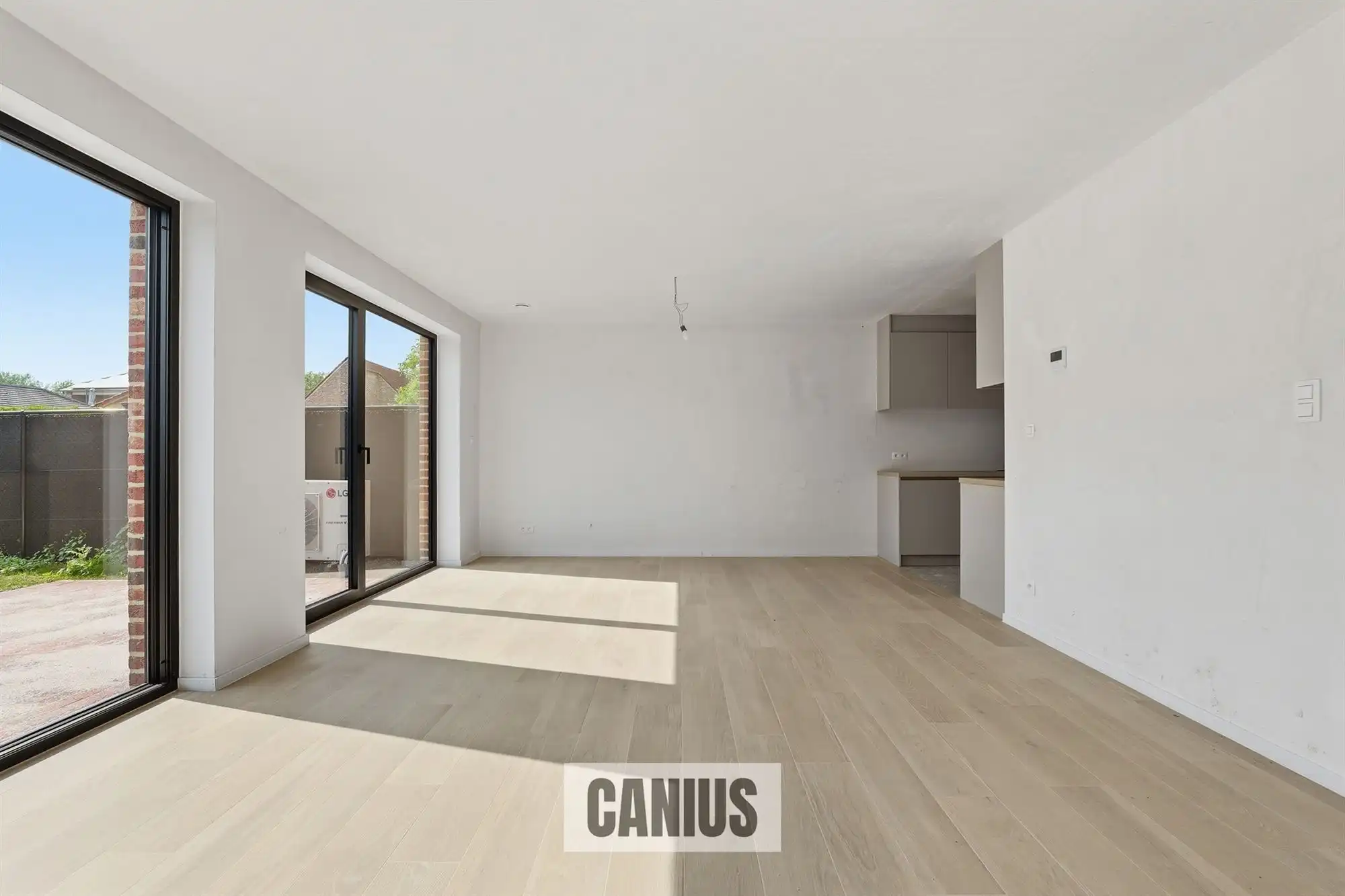 KNAPPE NIEUWBOUWWONING MET 3 SLPKS foto 2