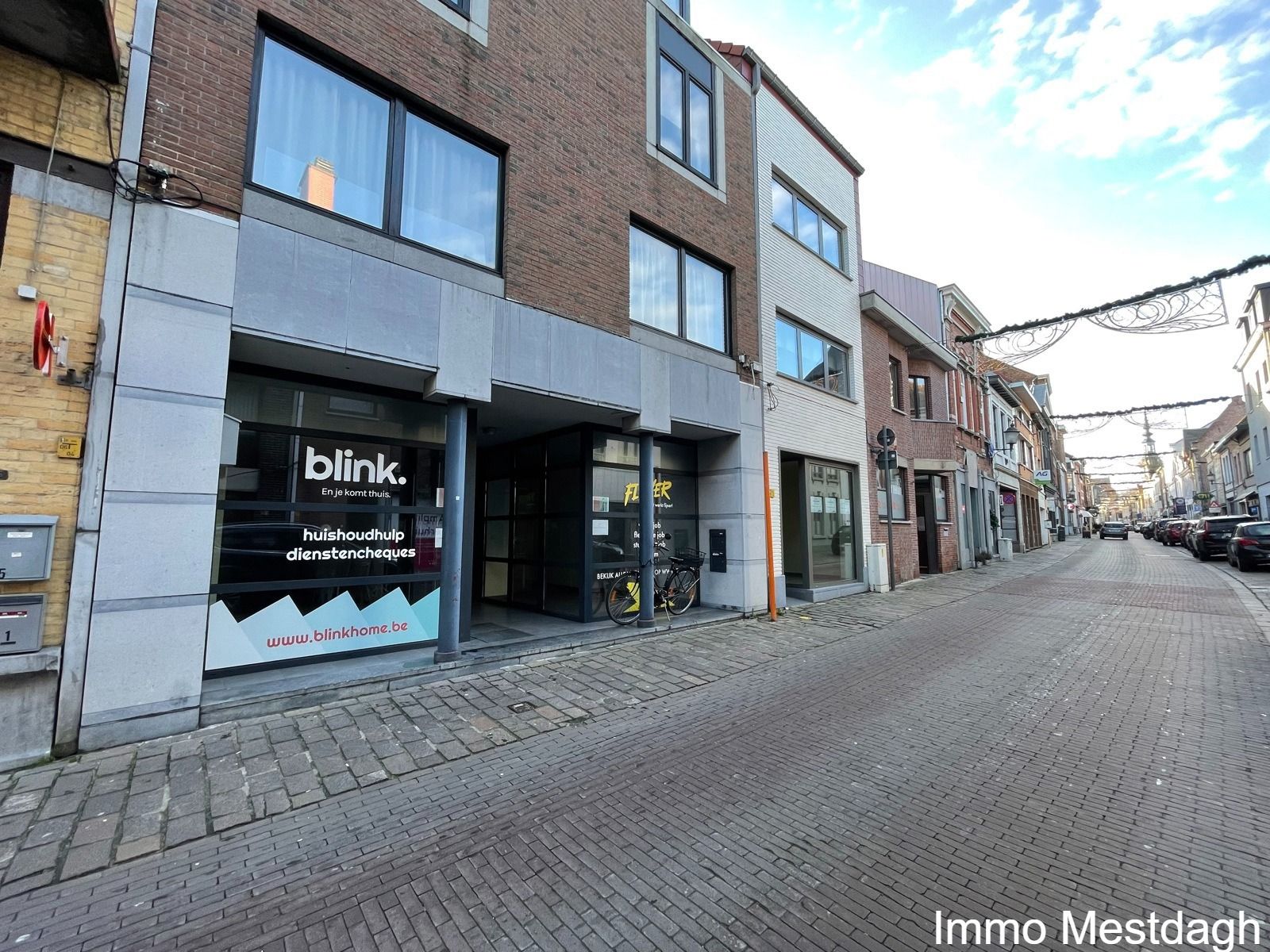 Handelsgelijkvloers van ±113 m², POP UP contract of standaard contract mogelijk foto 13