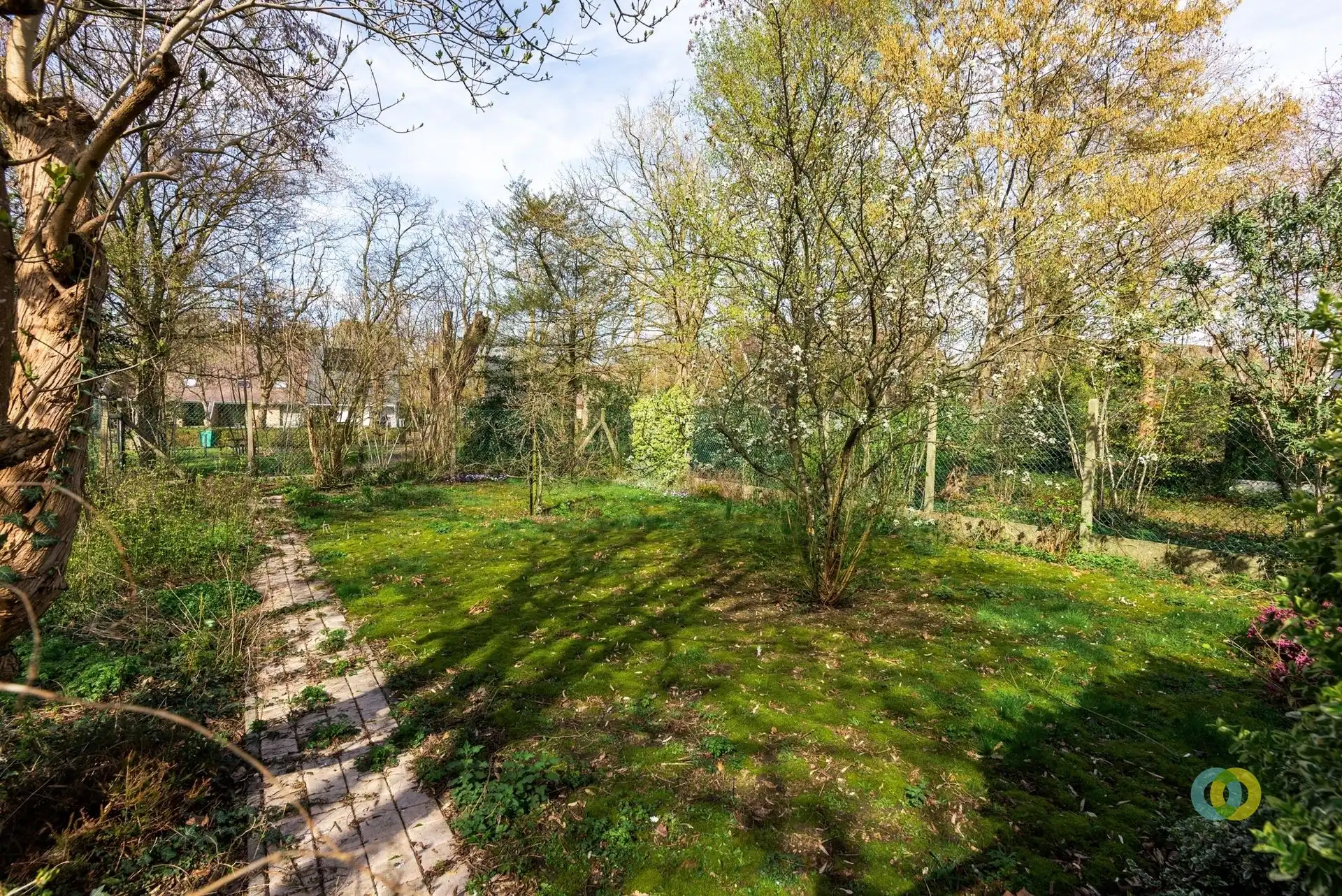 Twee woningen met potentieel  foto 8