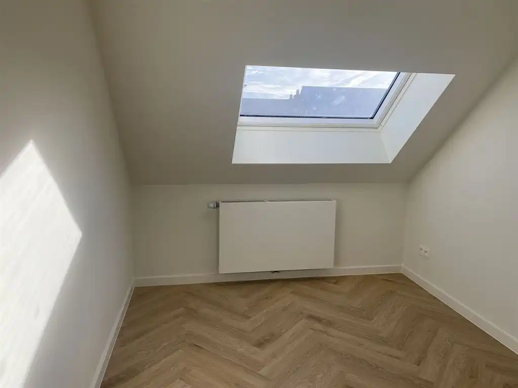 Duplex appartement in het centrum van 's-Gravenwezel foto 18