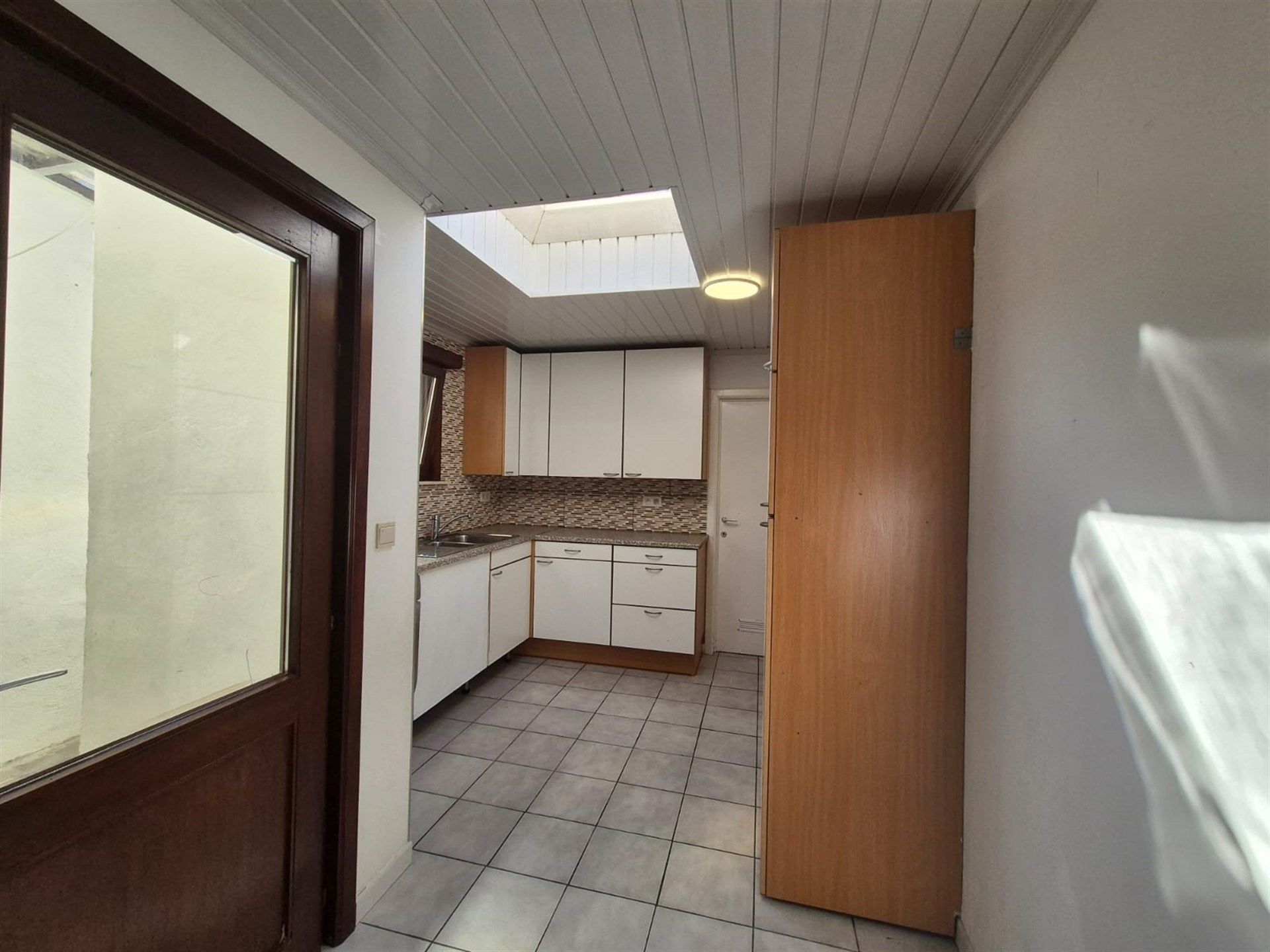 Gezellige woning met grote tuin in Wetteren.  foto 5